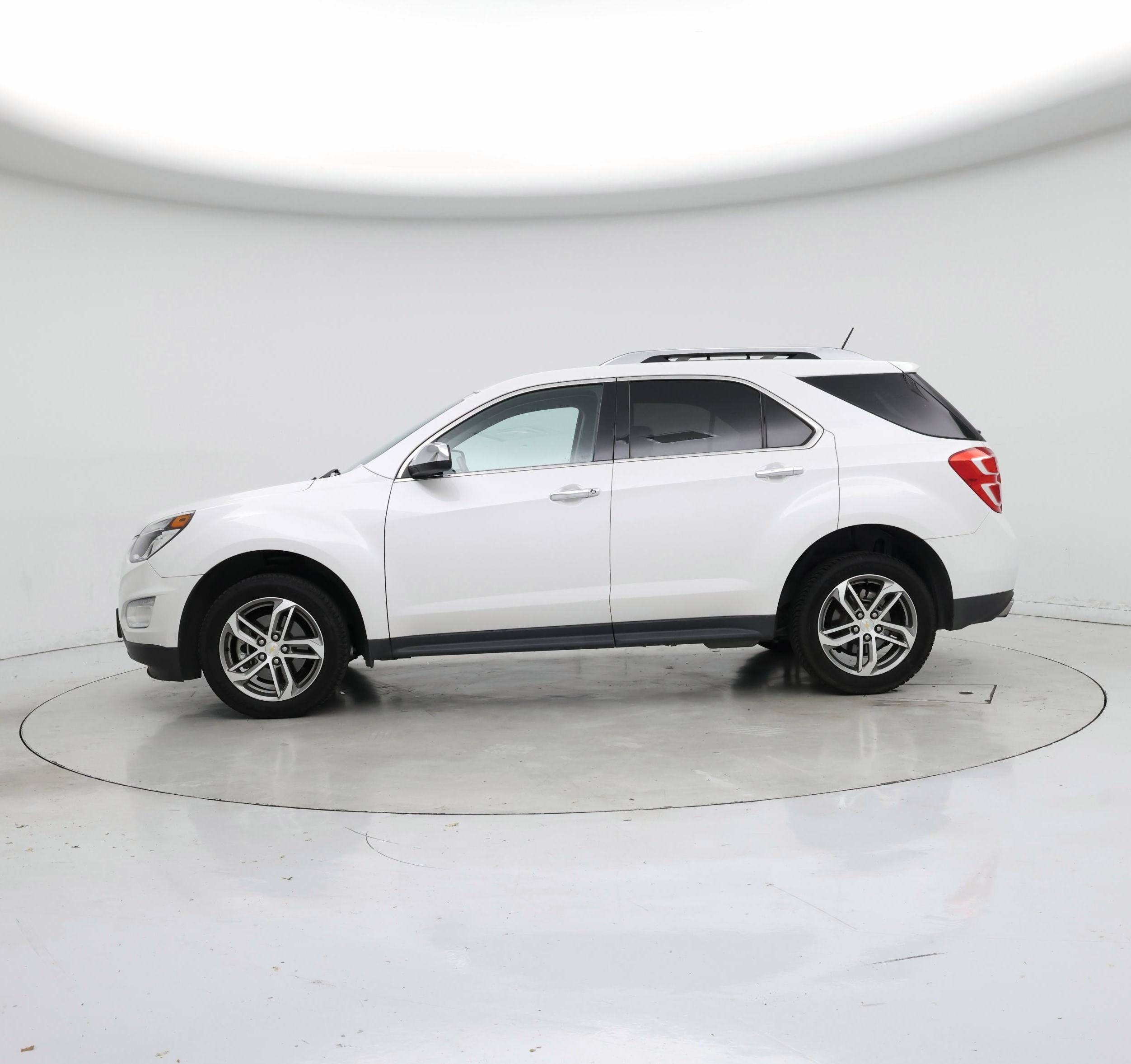 Thumbnail: 2017 Chevrolet Equinox - 3