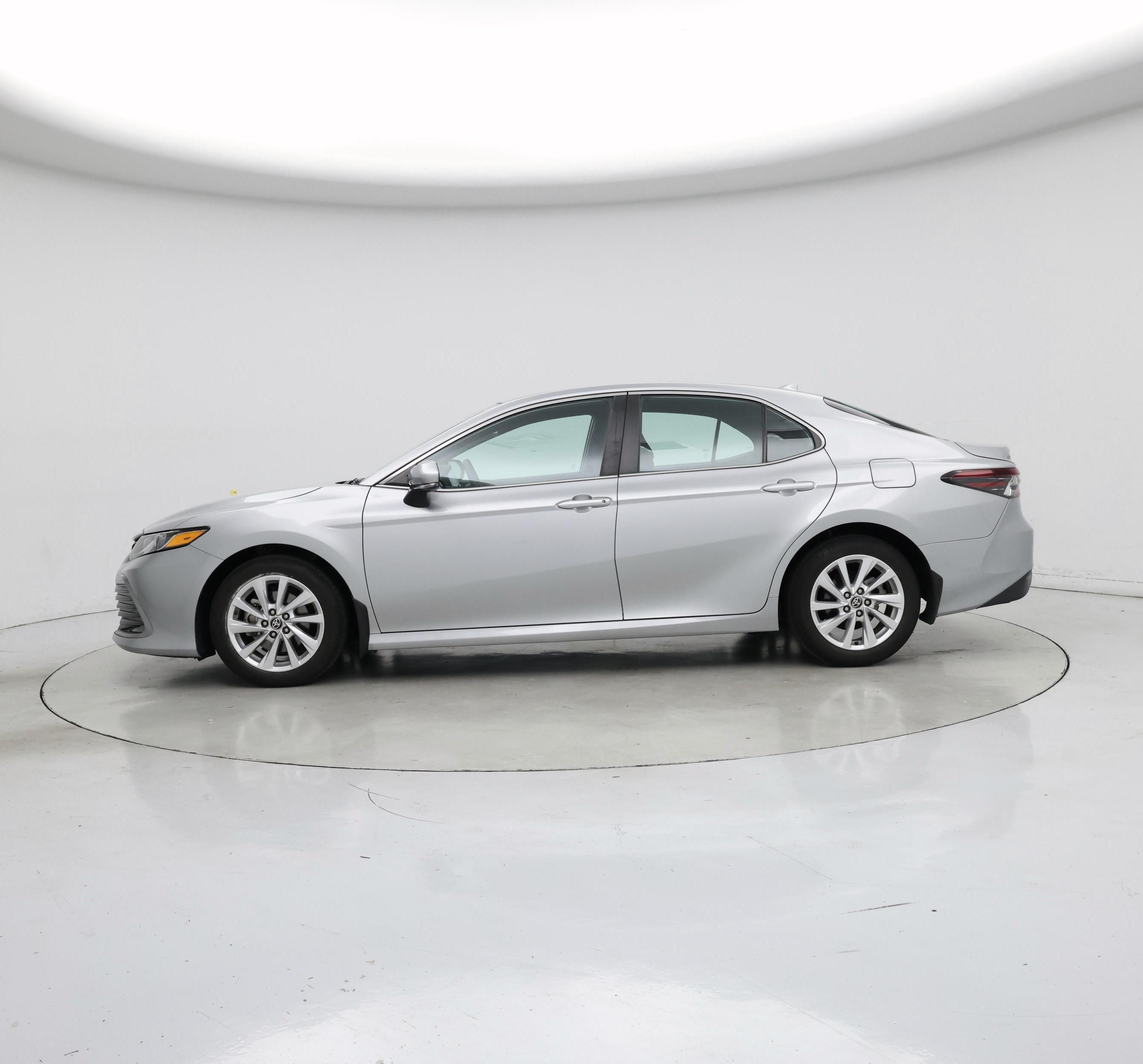 Thumbnail: 2023 Toyota Camry - 3