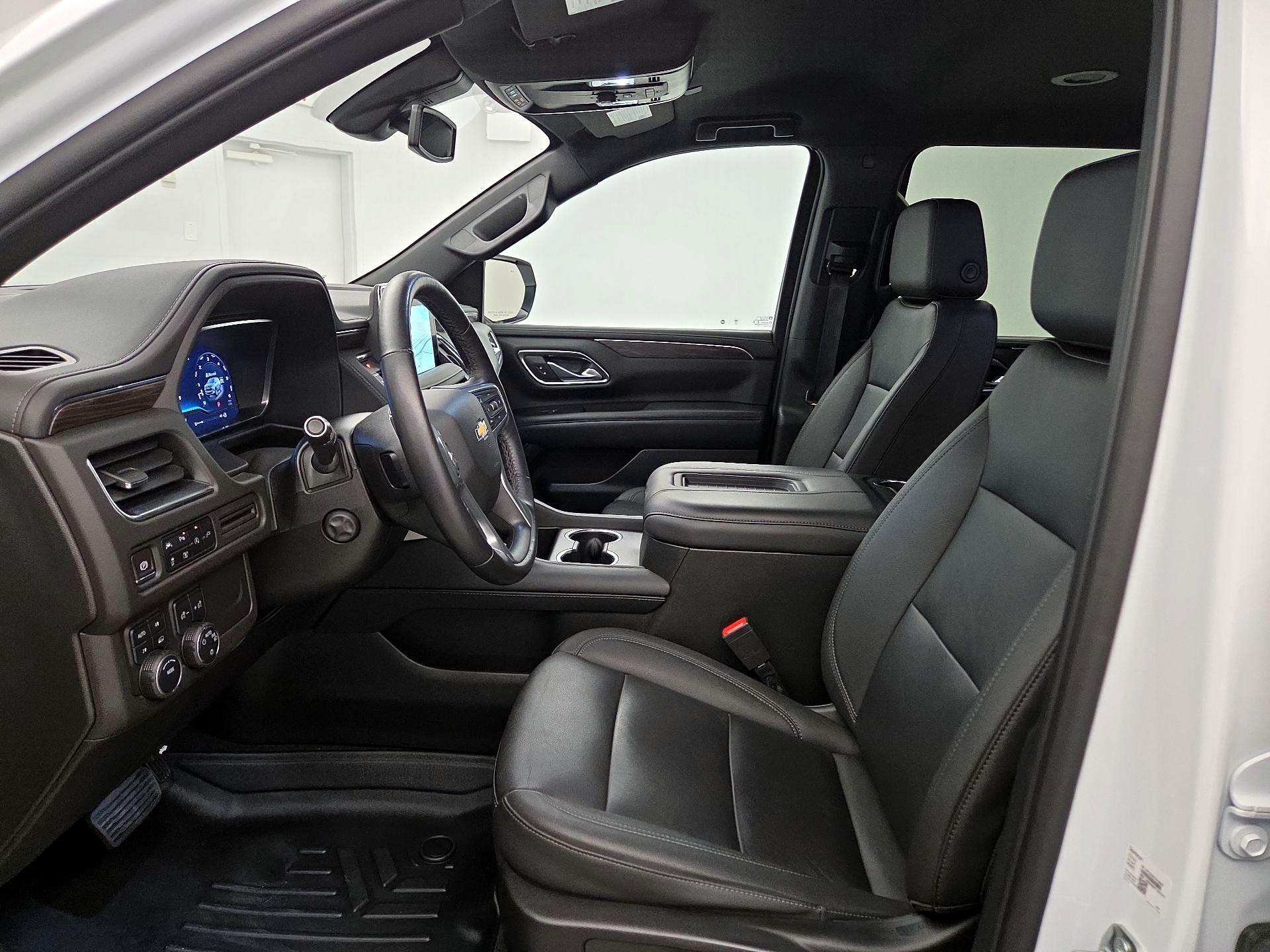 Thumbnail: 2022 Chevrolet Suburban - 11