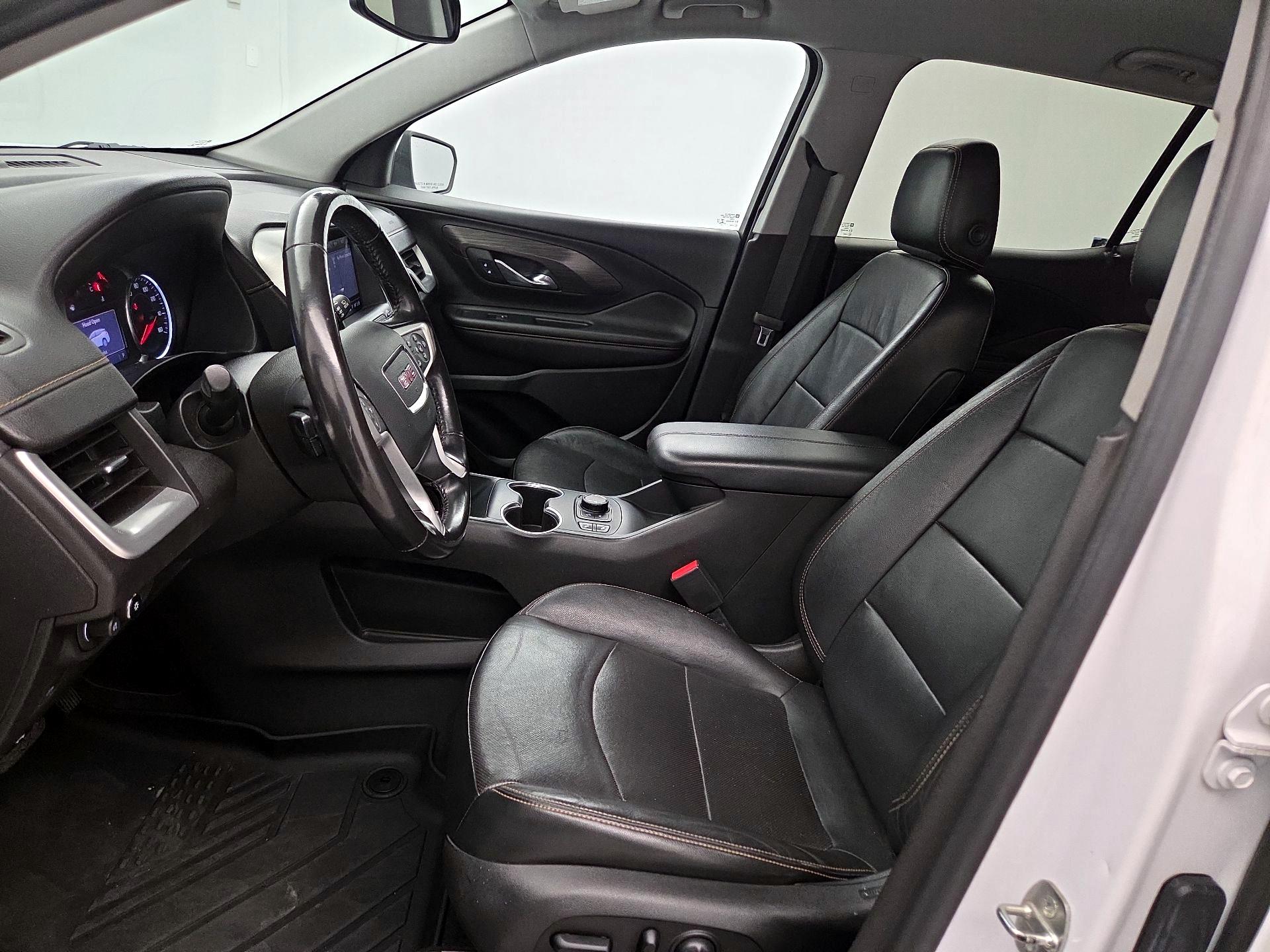 Thumbnail: 2020 GMC Terrain - 11