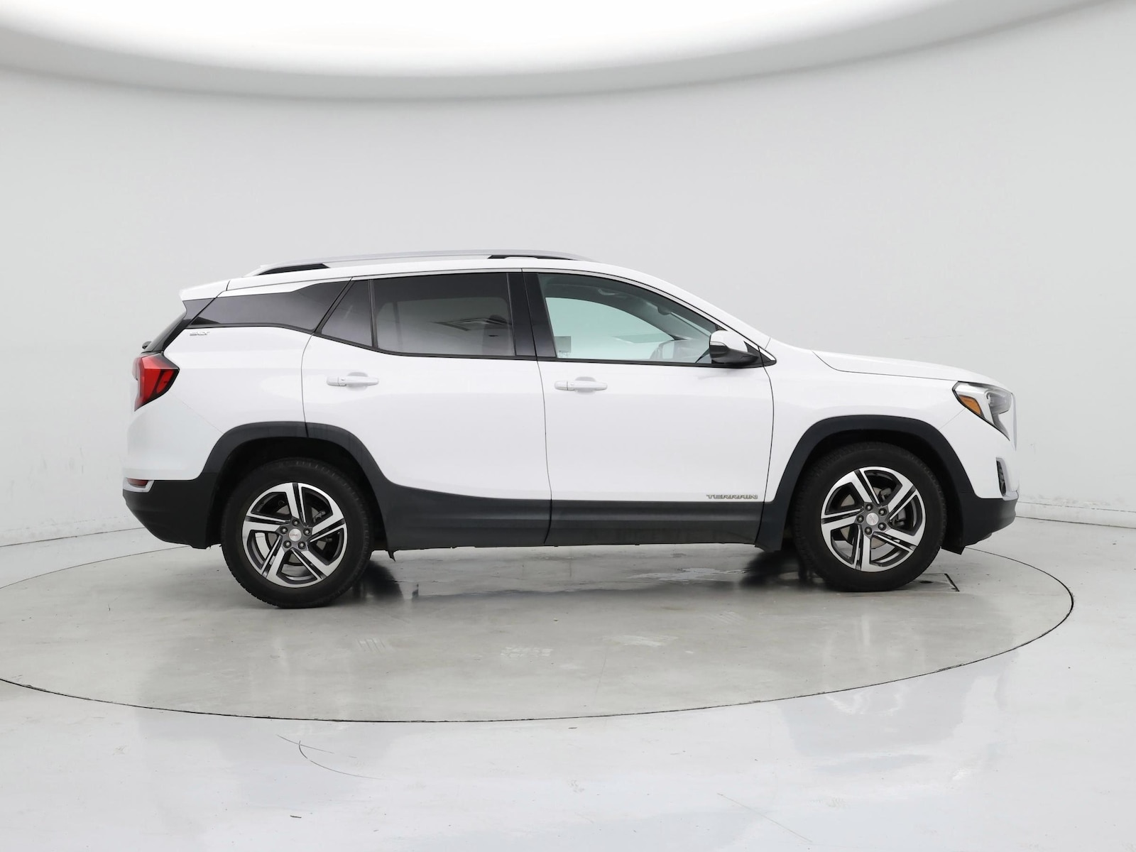 2020 GMC Terrain SLT - Photo 8
