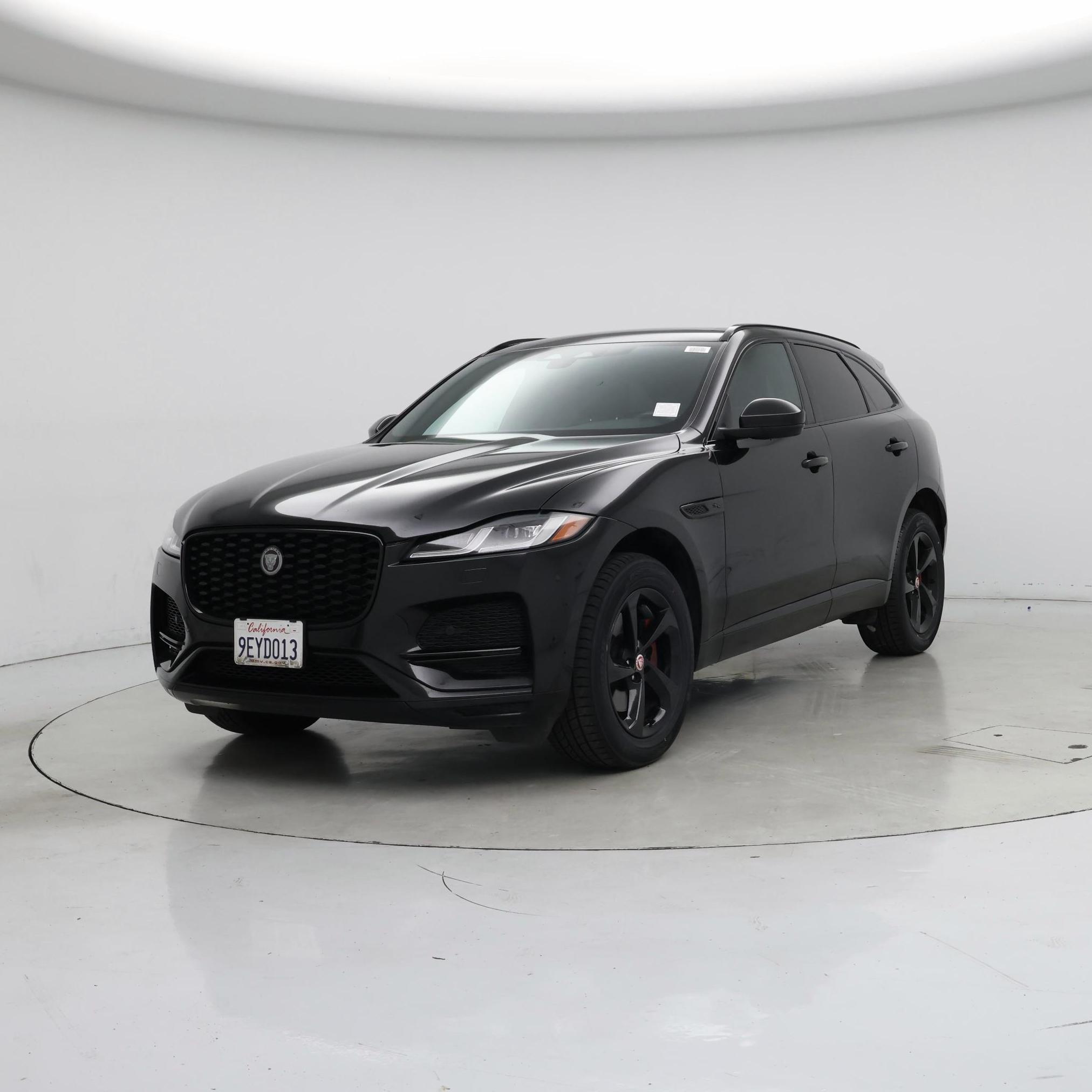 Thumbnail: 2023 Jaguar F-Pace - 4