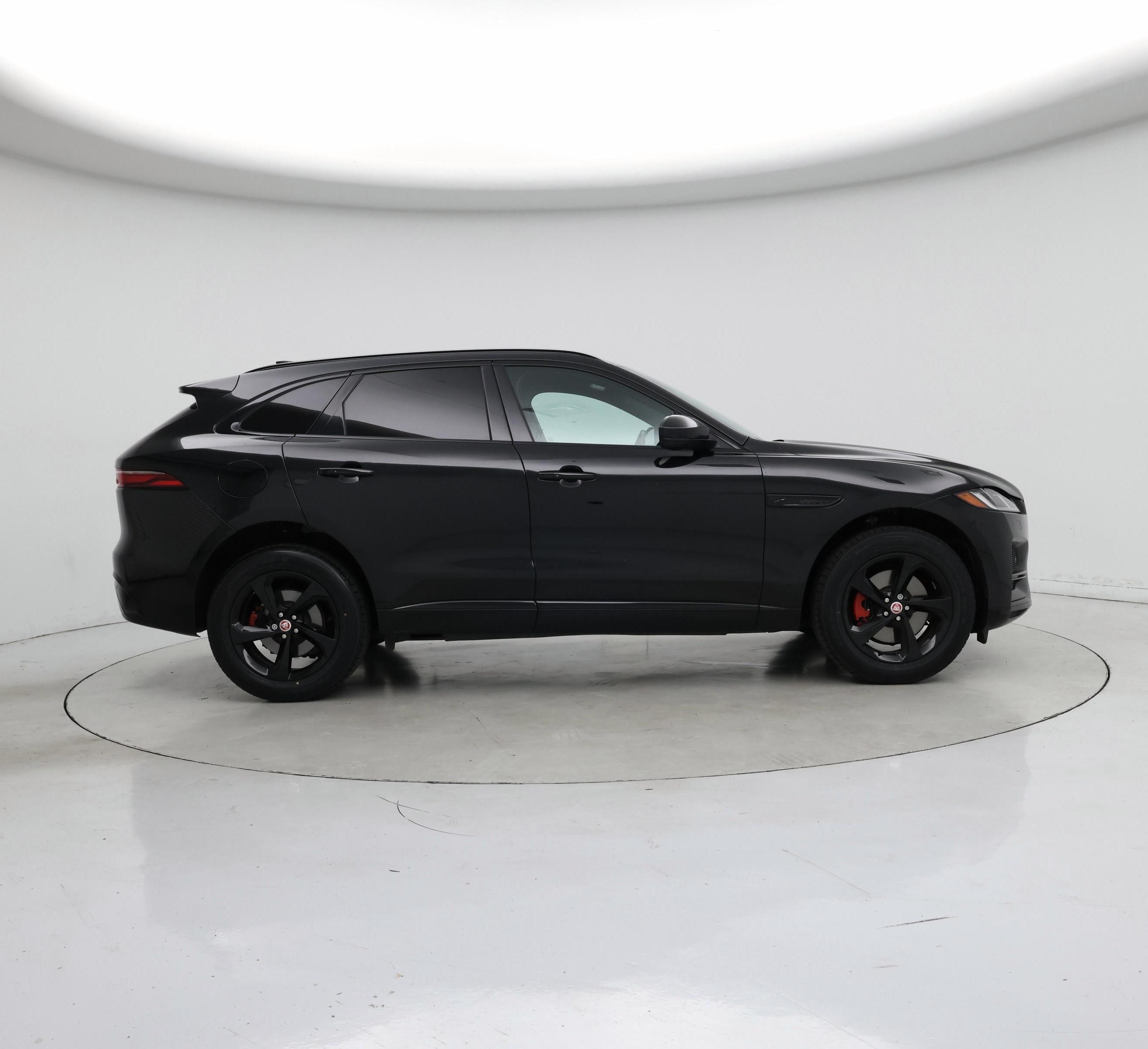 Thumbnail: 2023 Jaguar F-Pace - 7