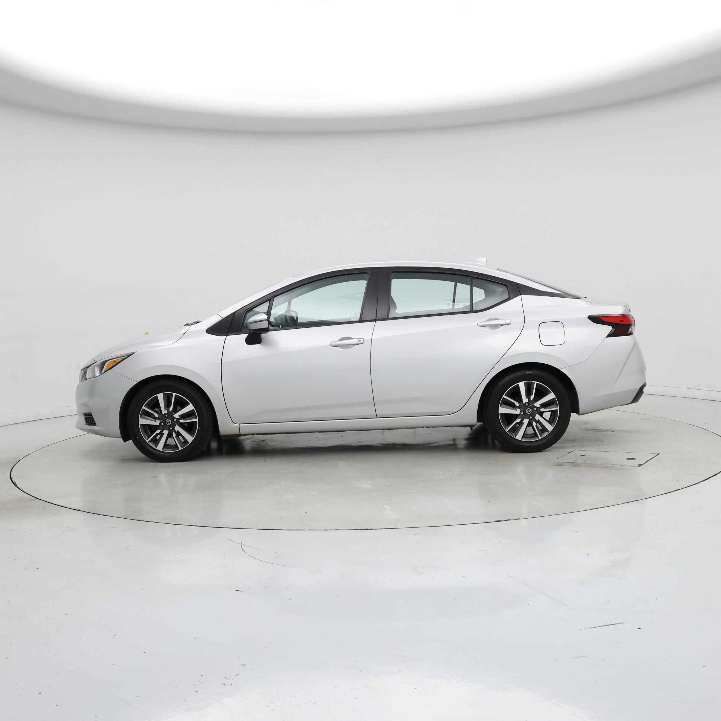 Thumbnail: 2021 Nissan Versa - 3