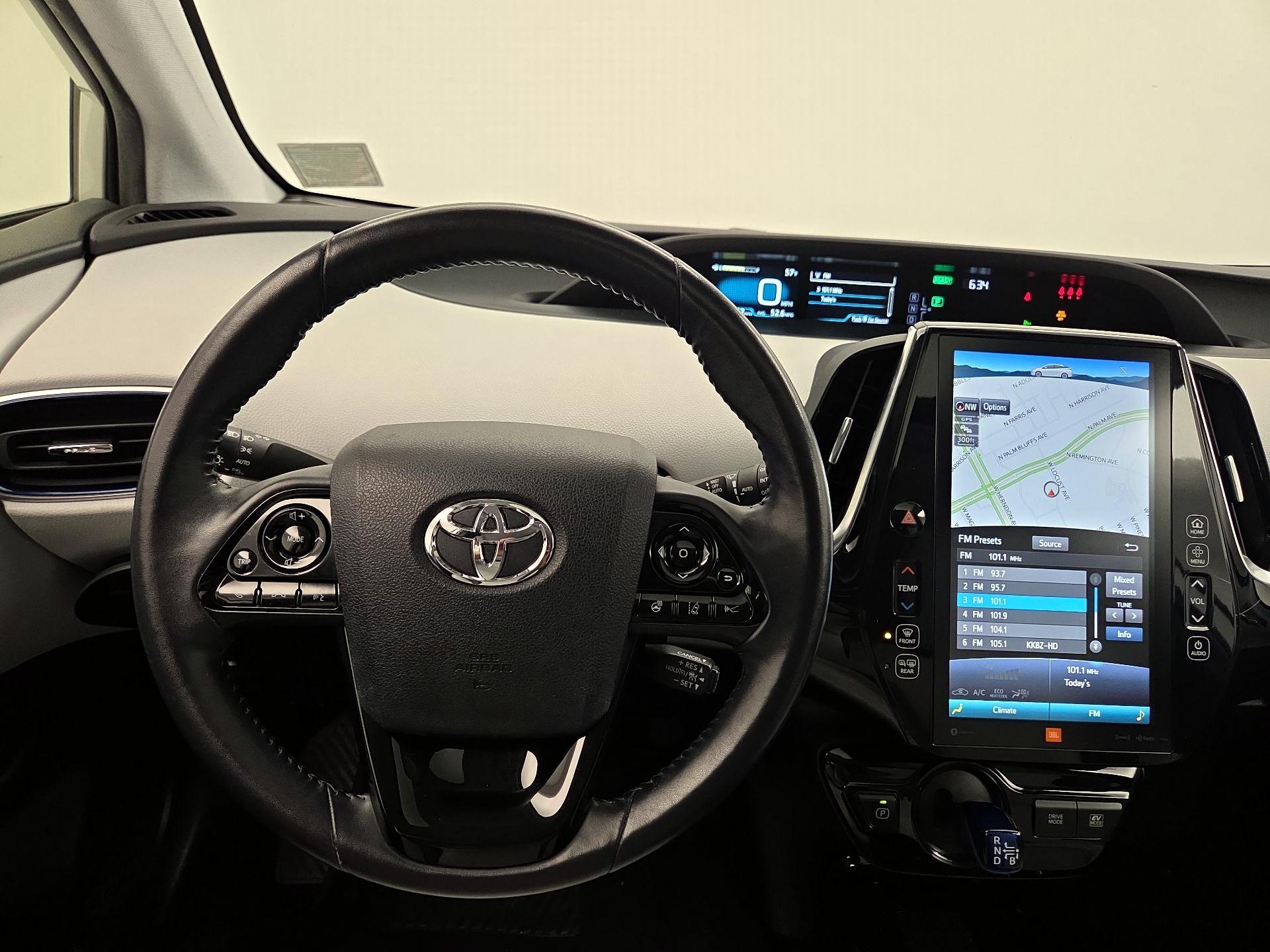 Thumbnail: 2019 Toyota Prius - 10