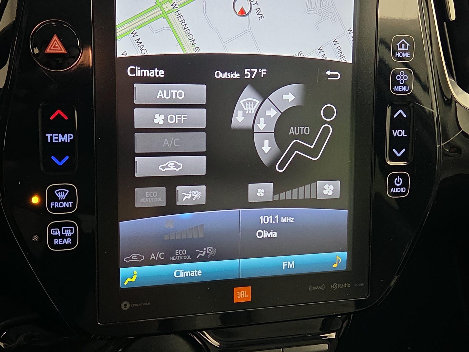 Thumbnail: 2019 Toyota Prius - 17