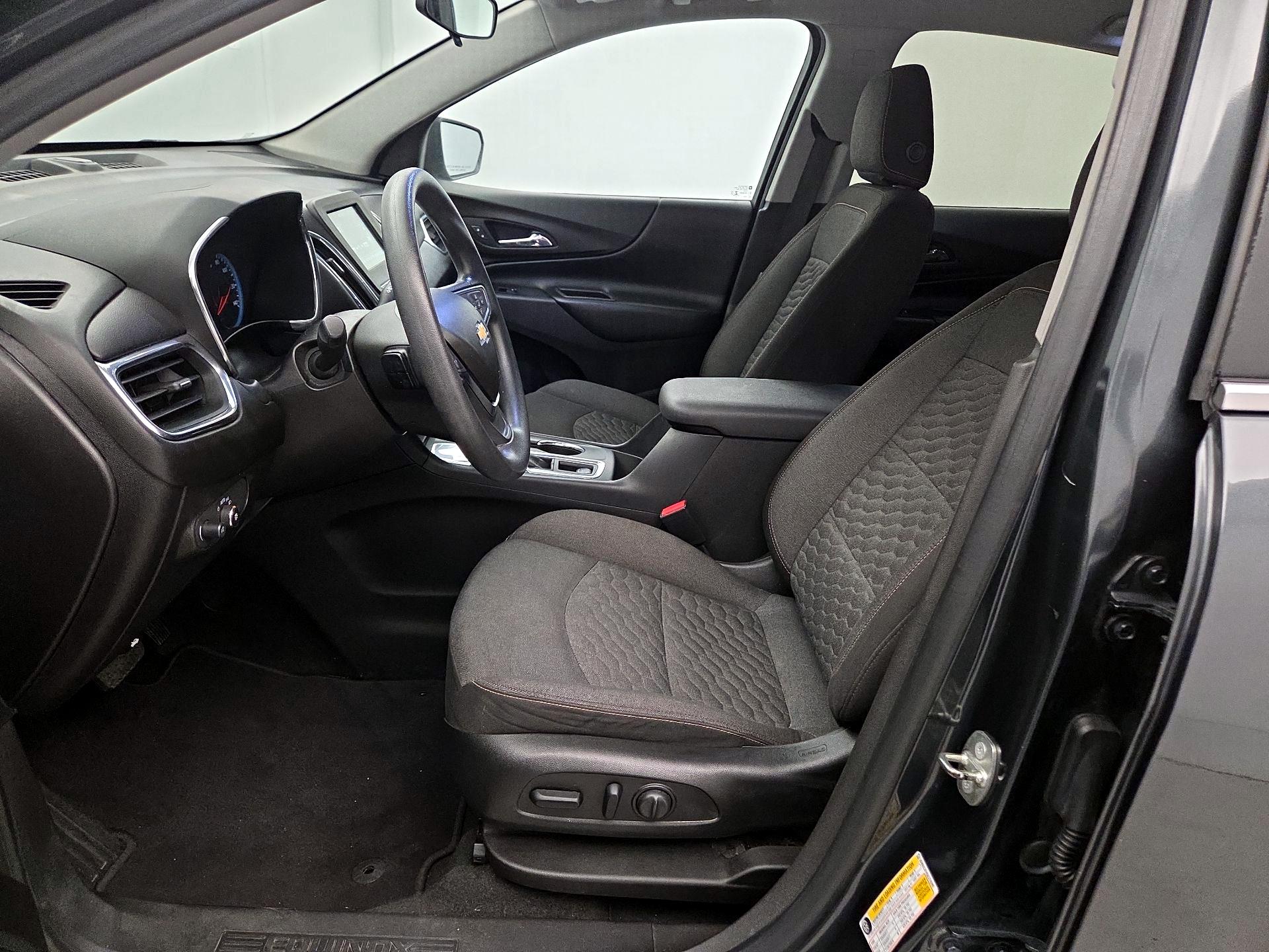 Thumbnail: 2018 Chevrolet Equinox - 11