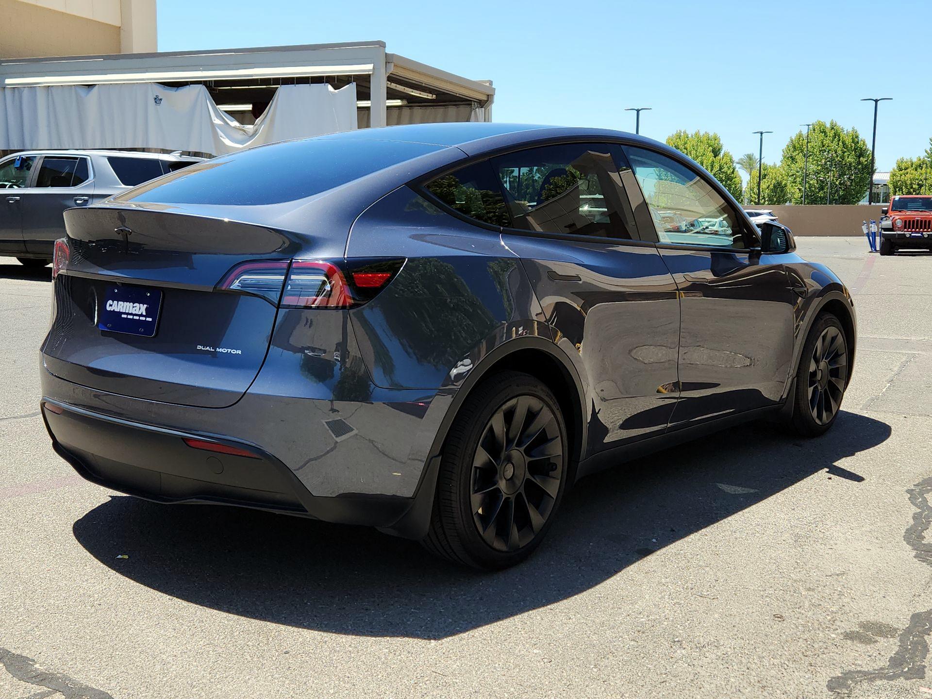 Thumbnail: 2023 Tesla Model Y - 5
