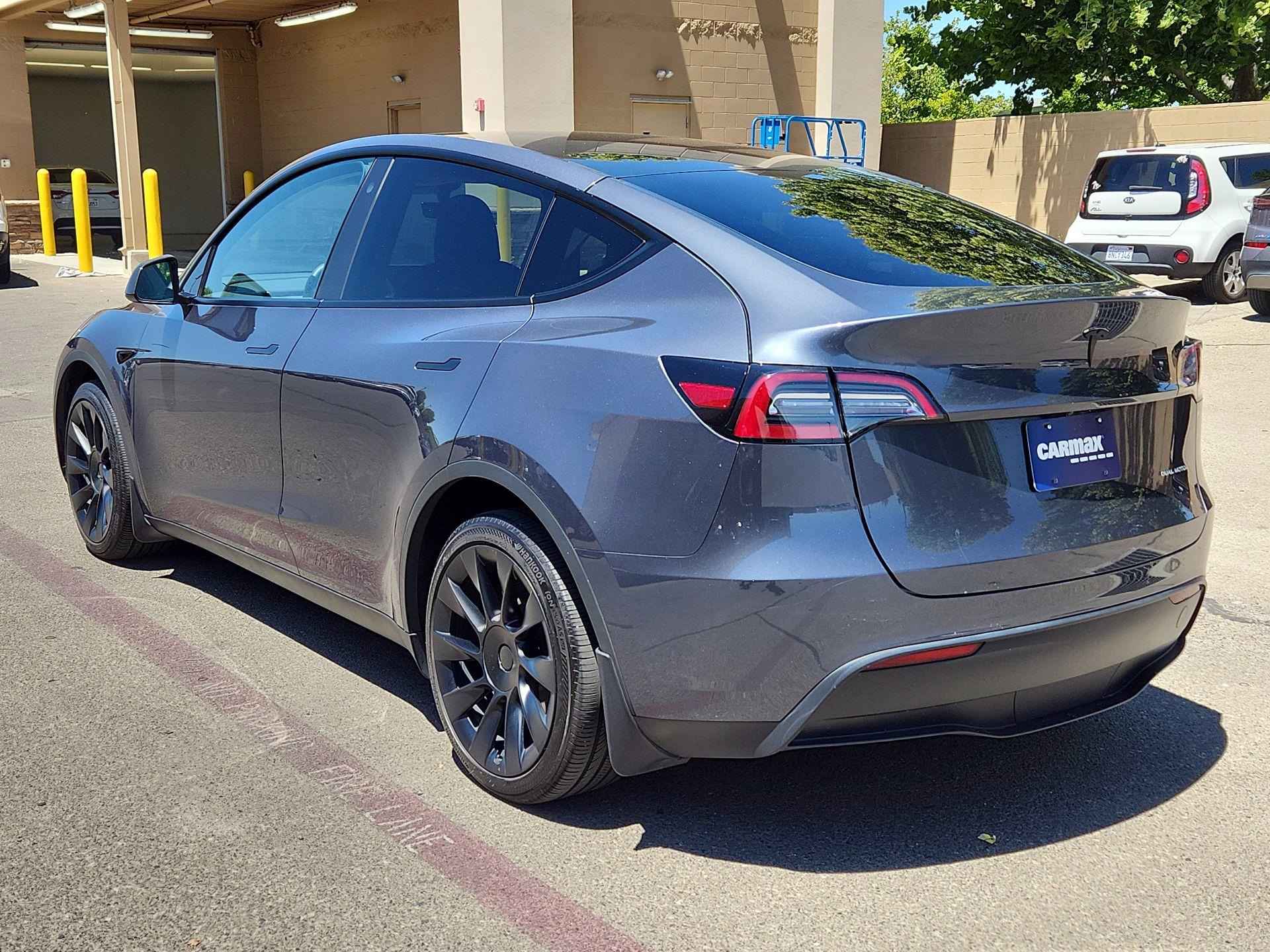 Thumbnail: 2023 Tesla Model Y - 7