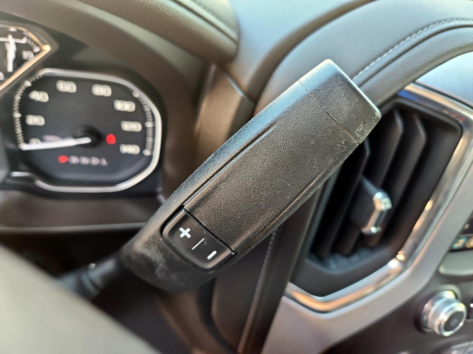 2021 GMC Sierra 1500 SLT - Photo 18