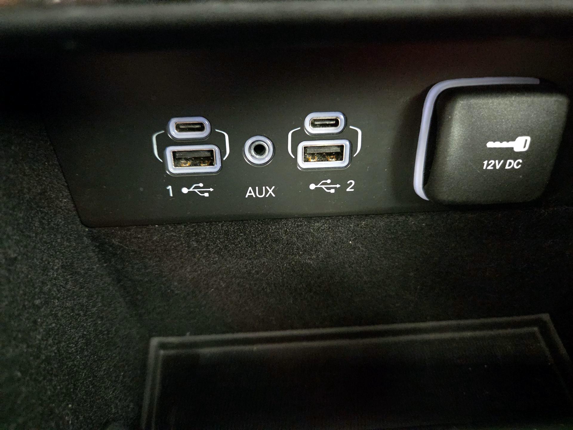 Thumbnail: 2022 Jeep Grand Cherokee - 19
