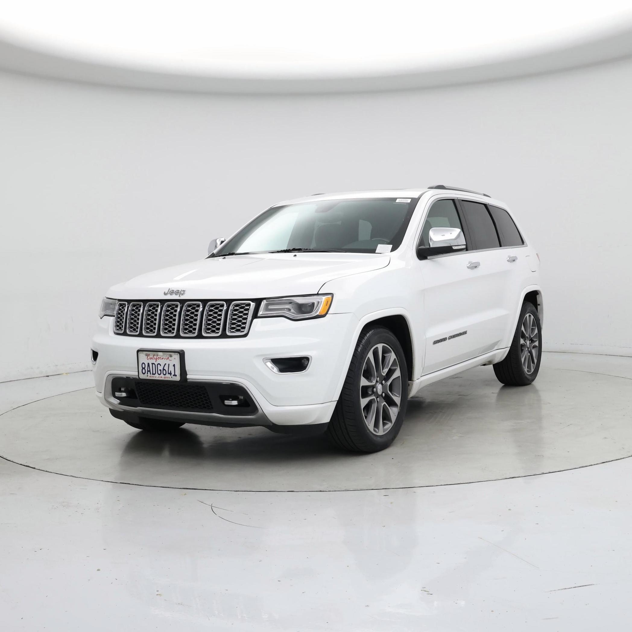 Thumbnail: 2017 Jeep Grand Cherokee - 4