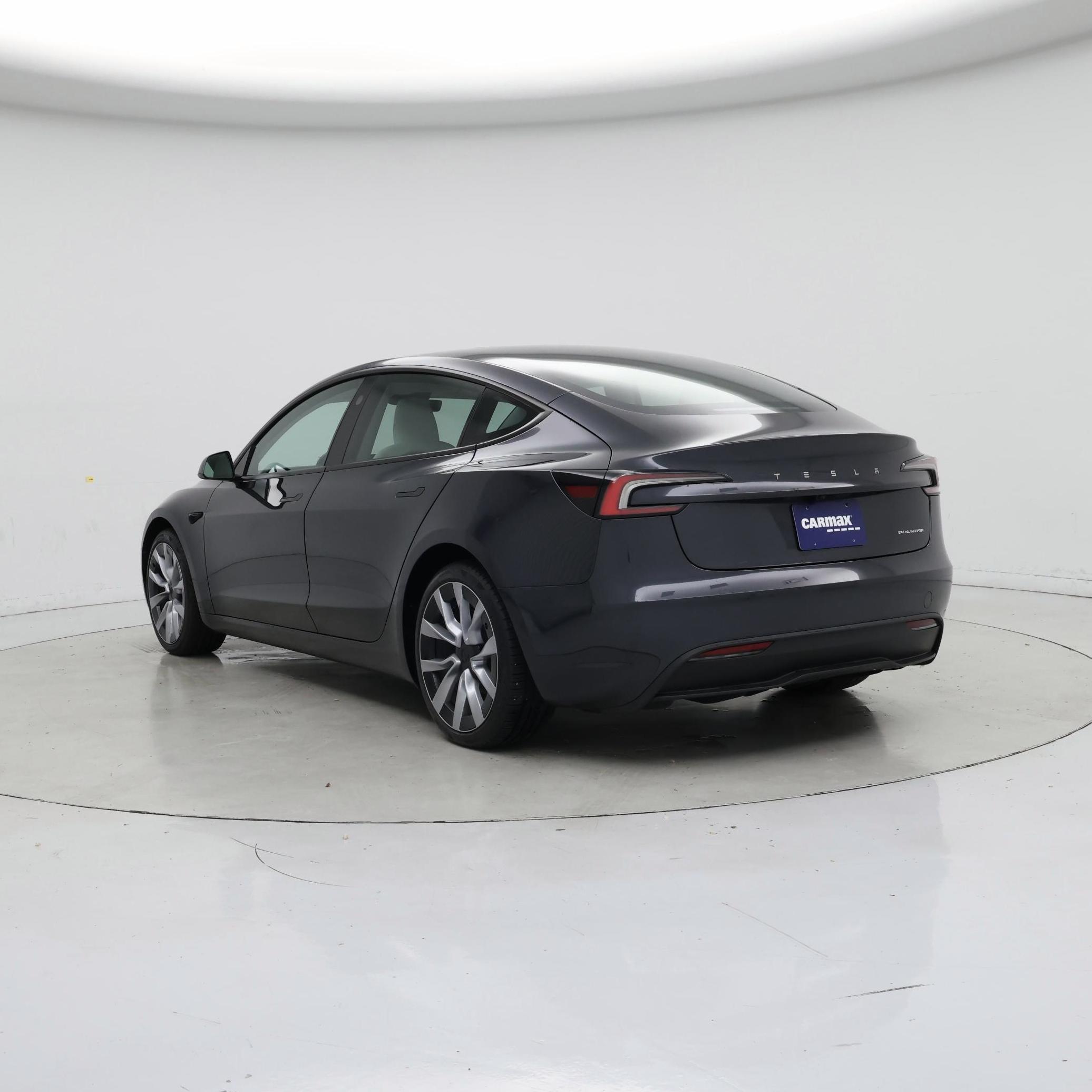 Thumbnail: 2025 Tesla Model 3 - 2