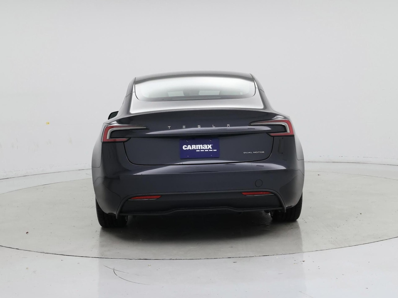 2025 Tesla Model 3 Long Range - Photo 7
