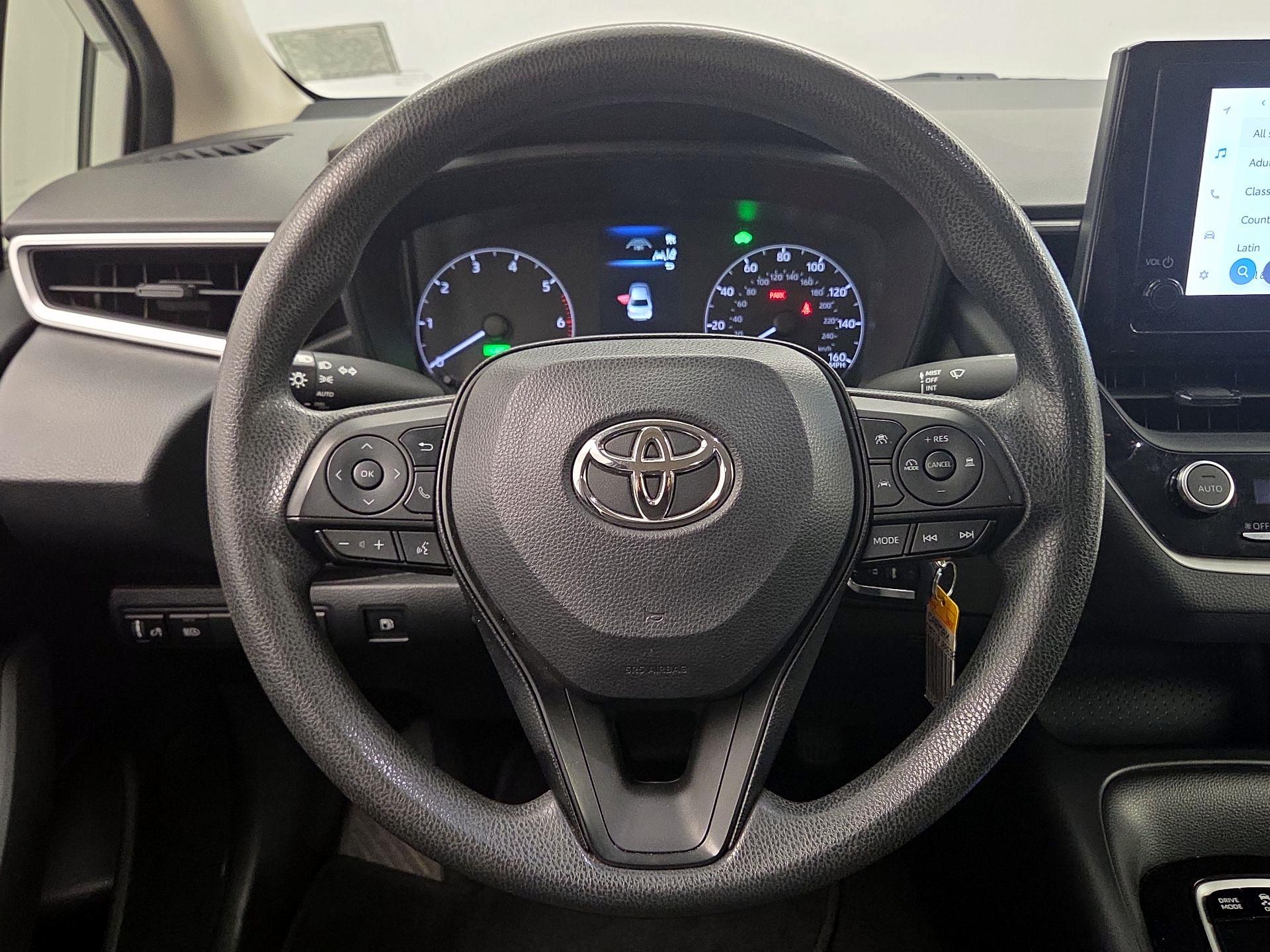 Thumbnail: 2023 Toyota Corolla - 10