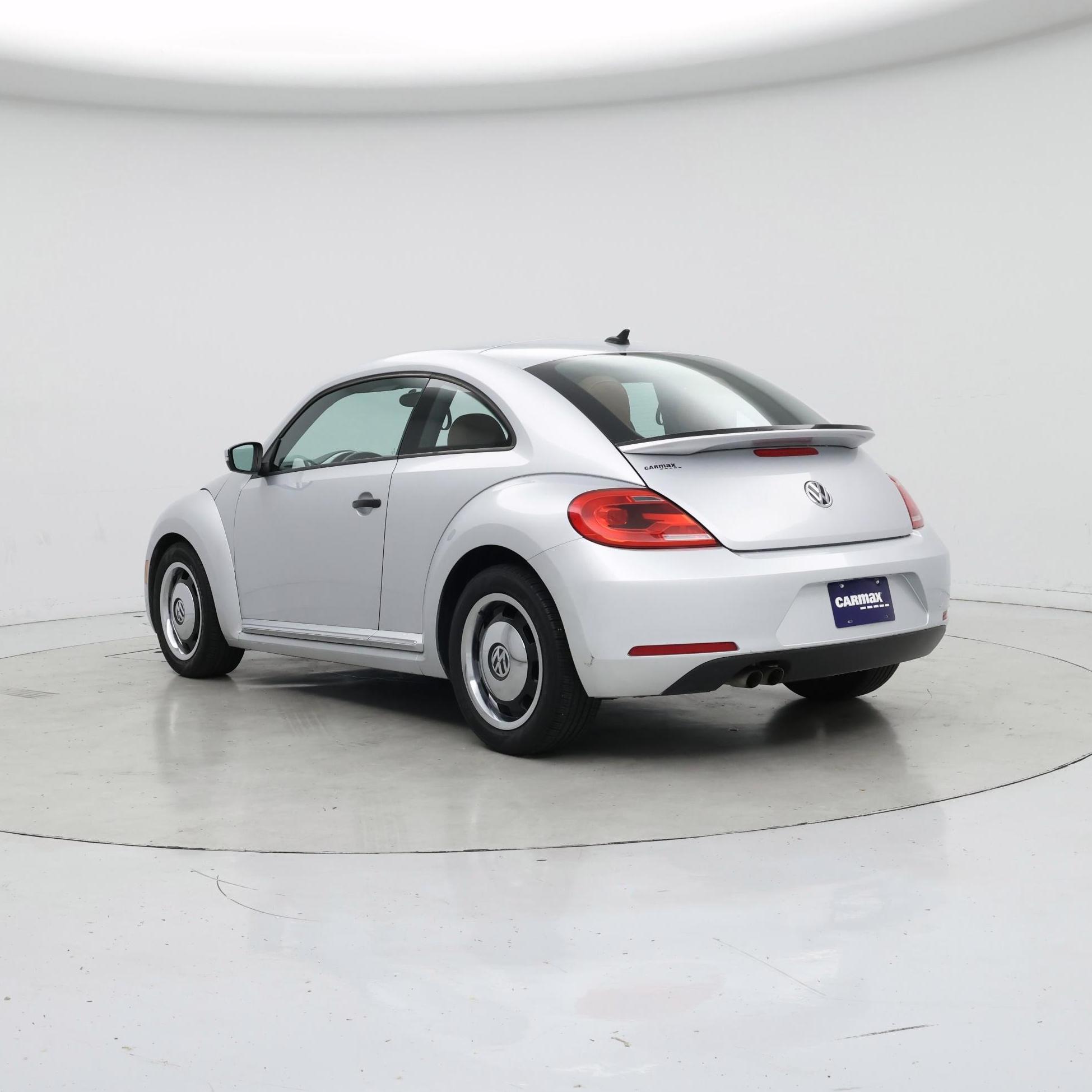 Thumbnail: 2015 Volkswagen Beetle - 2