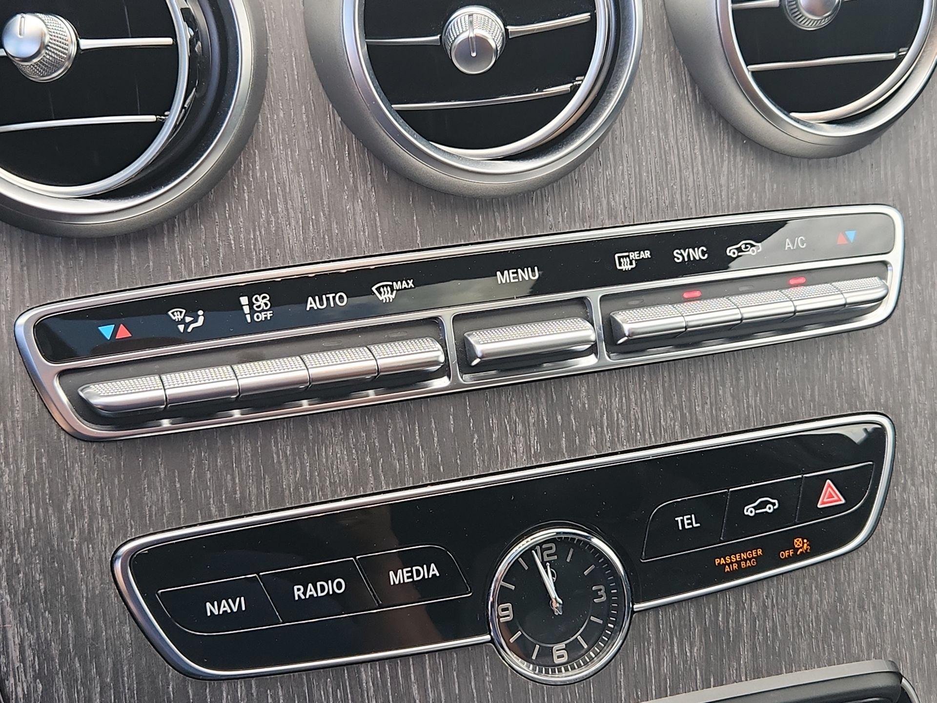 Thumbnail: 2019 Mercedes-Benz C-Class - 14