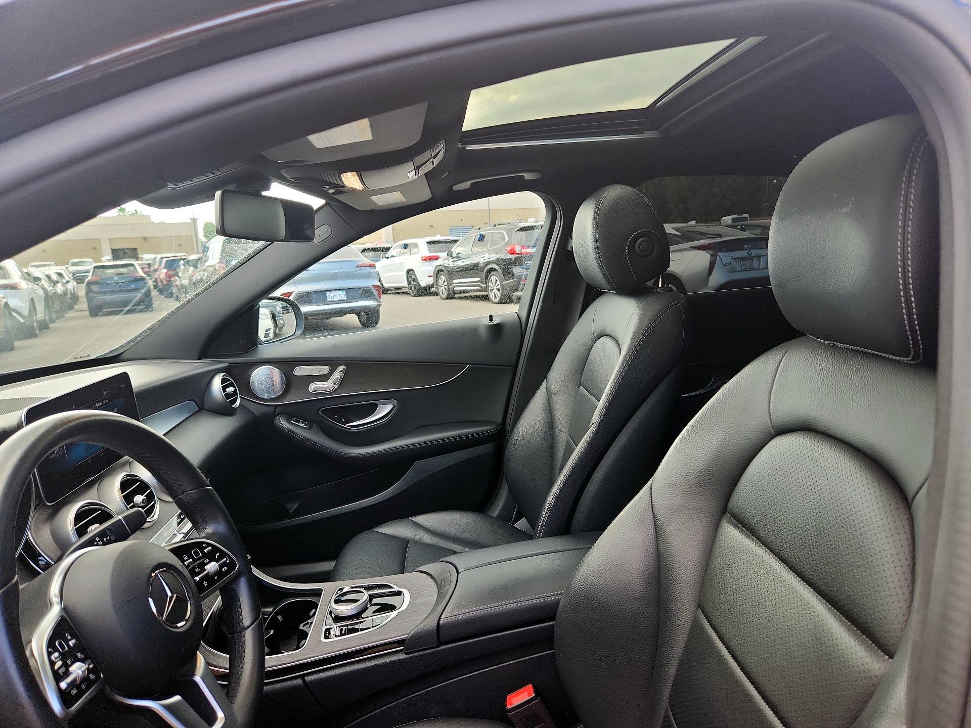 Thumbnail: 2019 Mercedes-Benz C-Class - 16