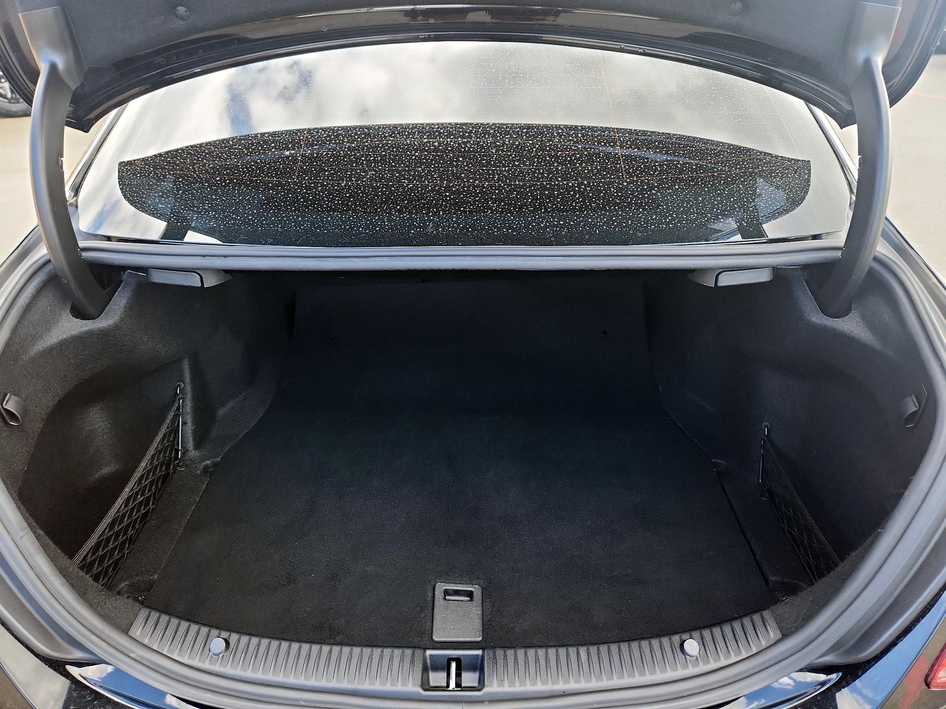 Thumbnail: 2019 Mercedes-Benz C-Class - 18