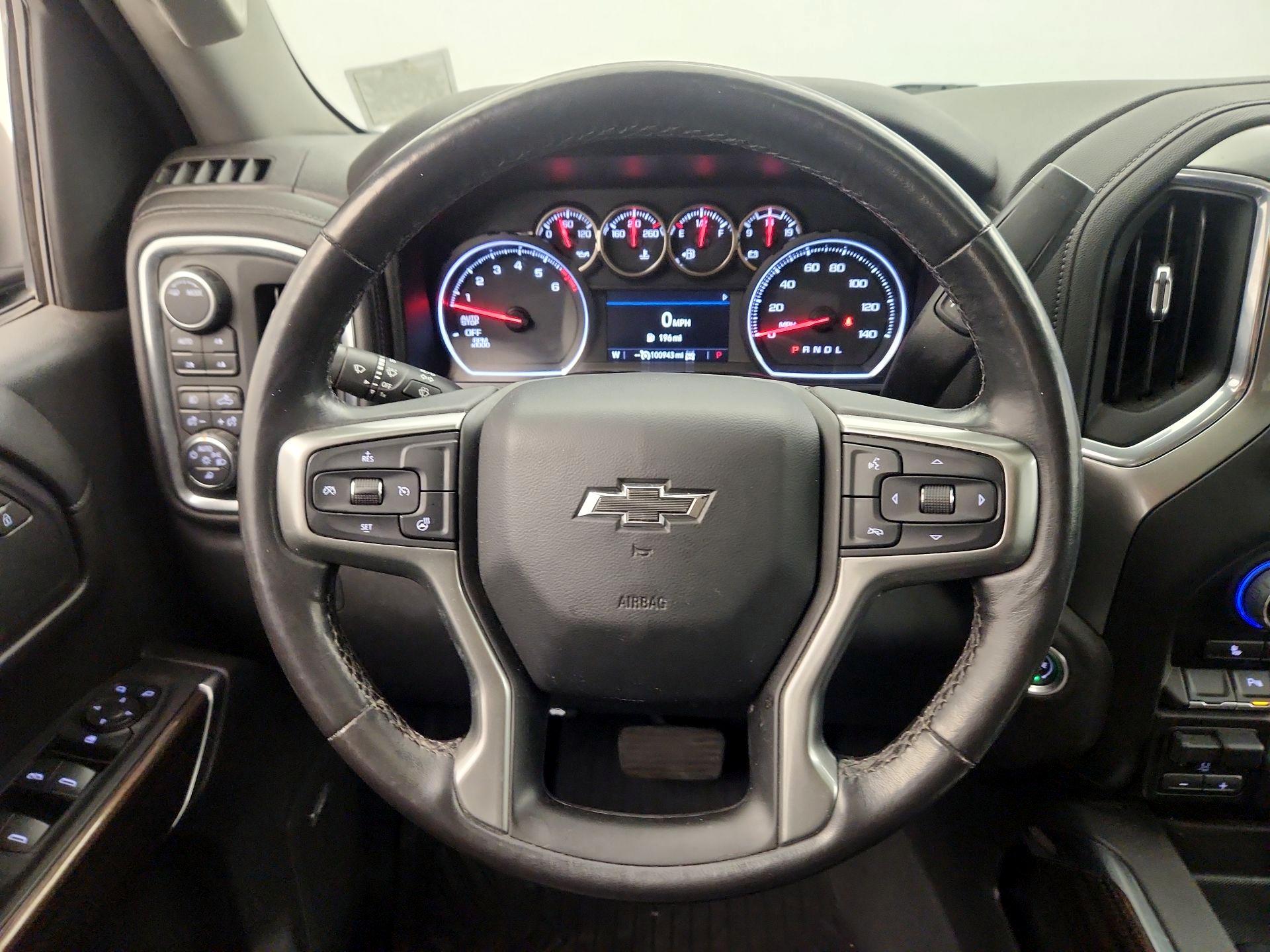 Thumbnail: 2021 Chevrolet Silverado 1500 - 10