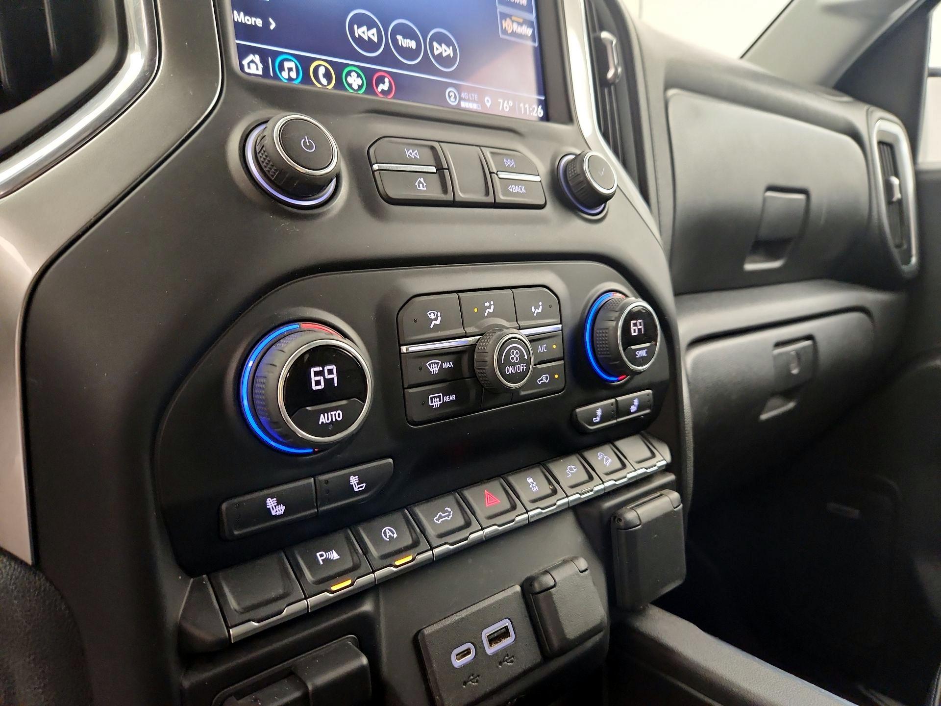 Thumbnail: 2021 Chevrolet Silverado 1500 - 16