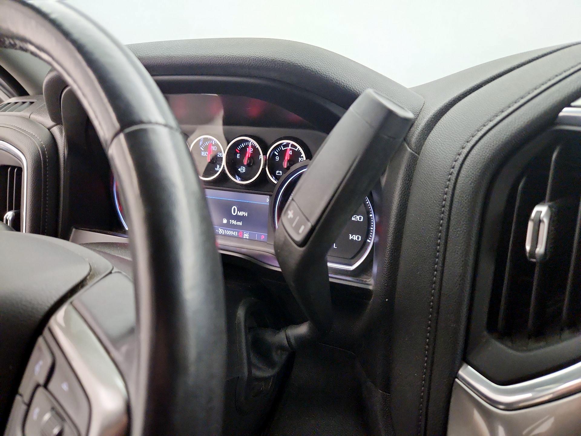 Thumbnail: 2021 Chevrolet Silverado 1500 - 17