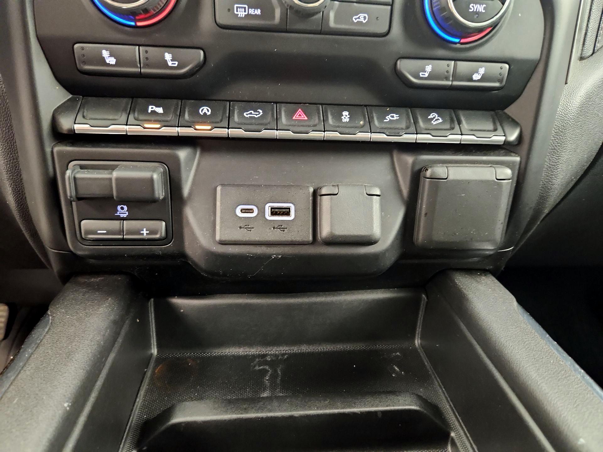 Thumbnail: 2021 Chevrolet Silverado 1500 - 18
