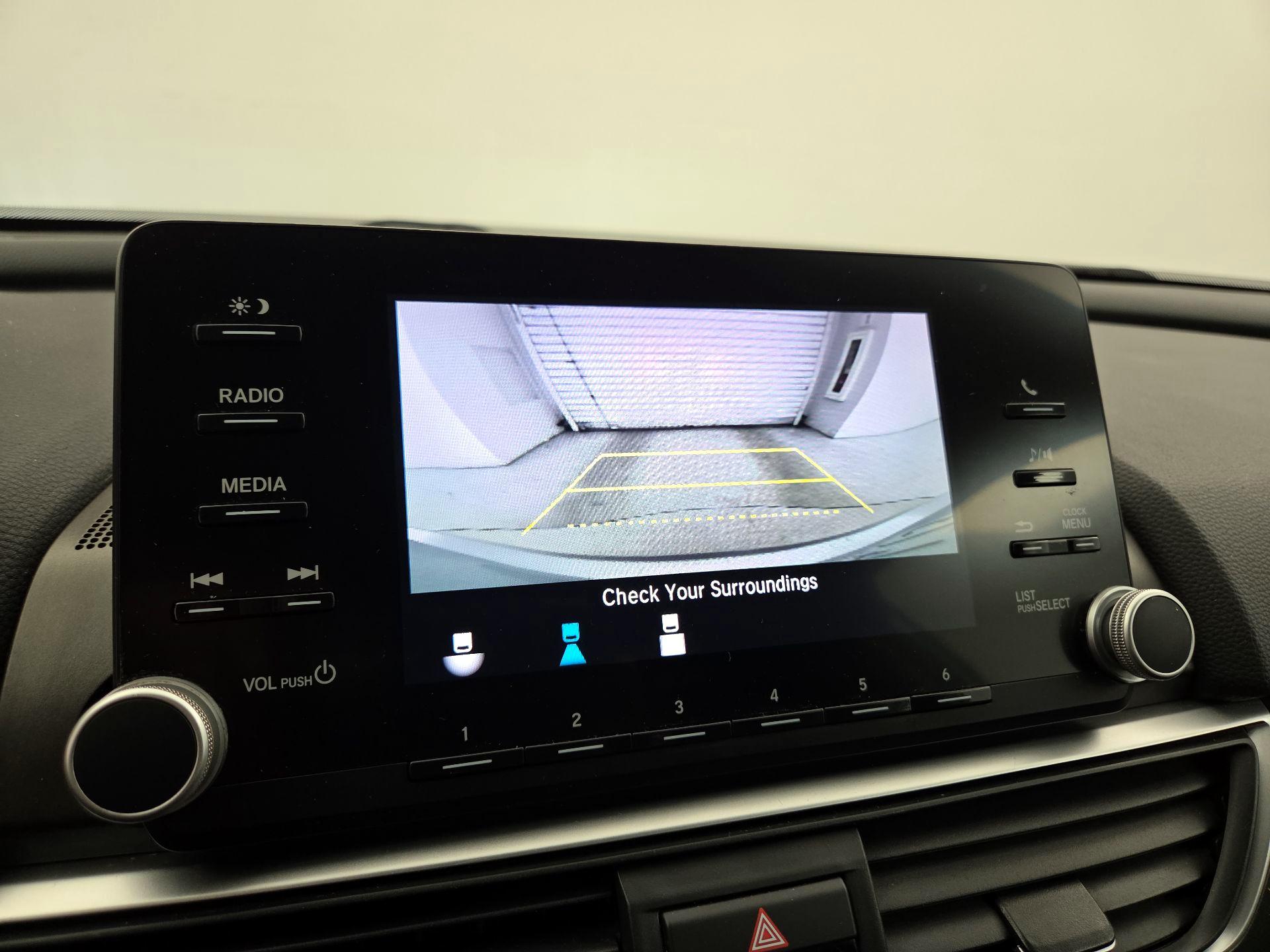 Thumbnail: 2018 Honda Accord - 14
