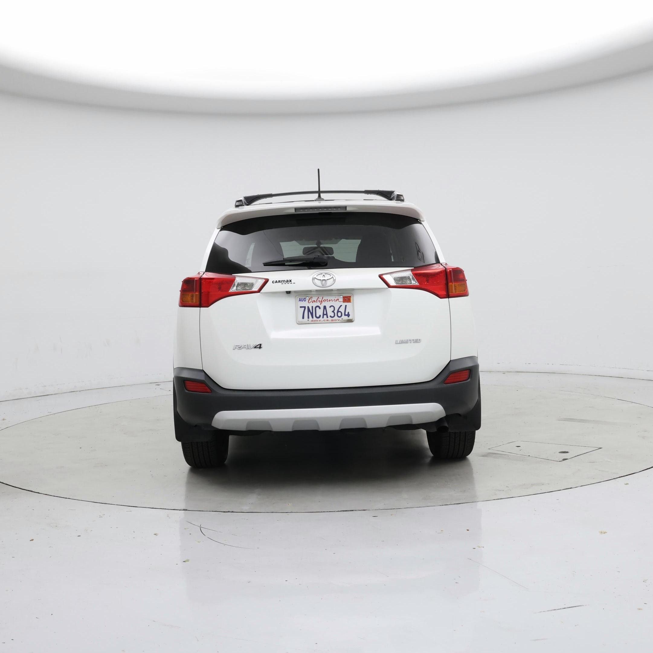 Thumbnail: 2015 Toyota RAV4 - 6