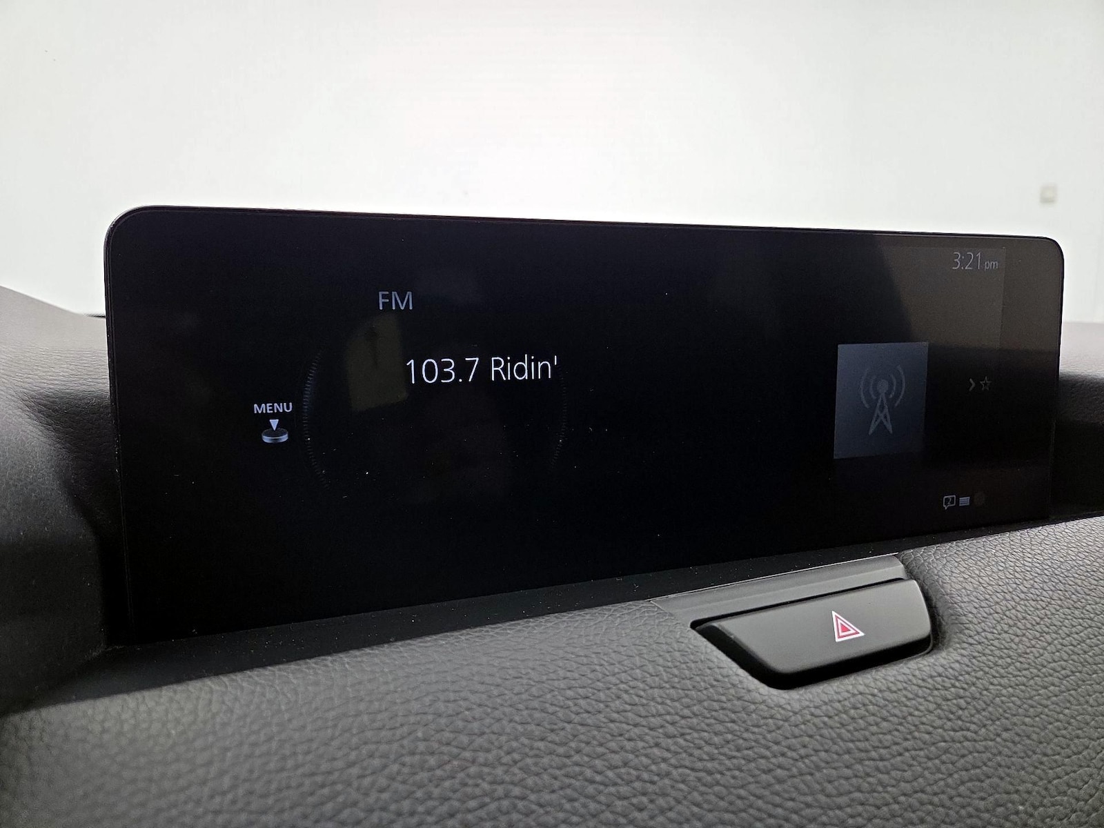 2025 Mazda CX-70 Preferred Package - Photo 16