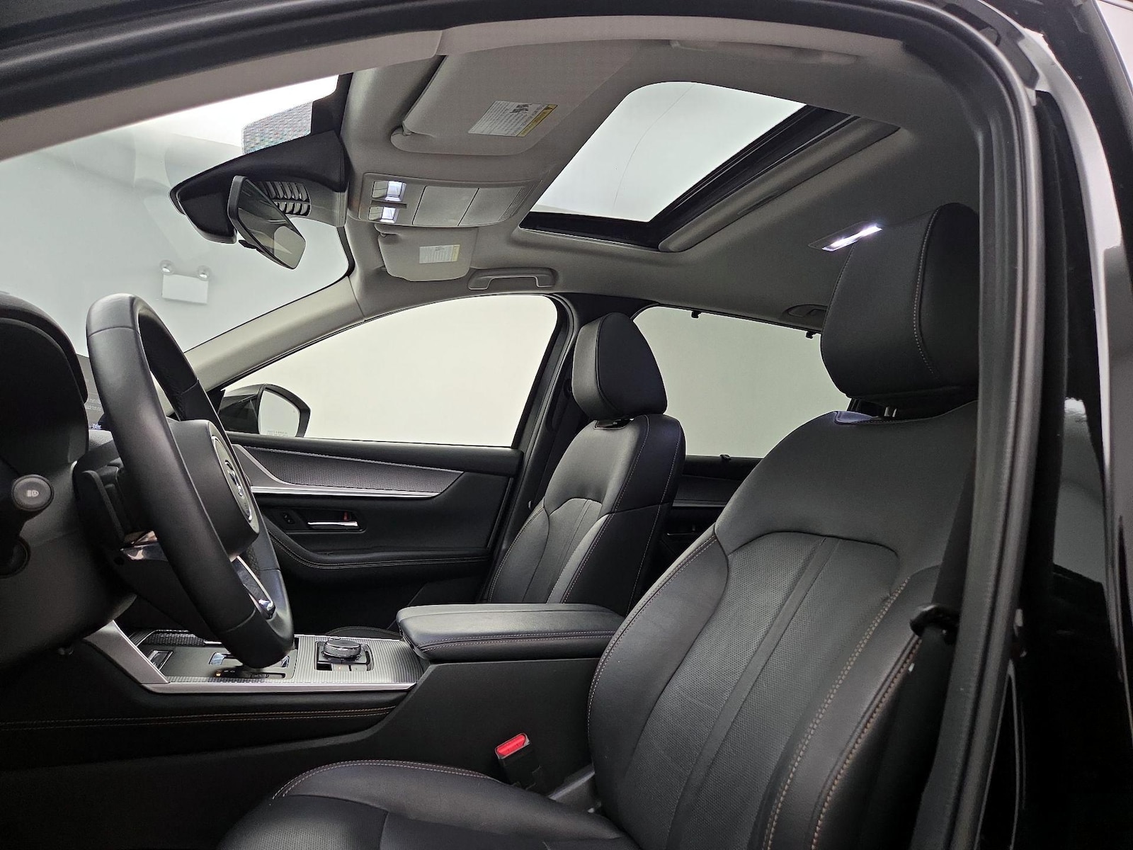 2025 Mazda CX-70 Preferred Package - Photo 19