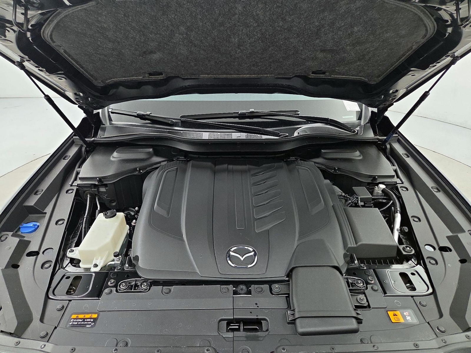 2025 Mazda CX-70 Preferred Package - Photo 22