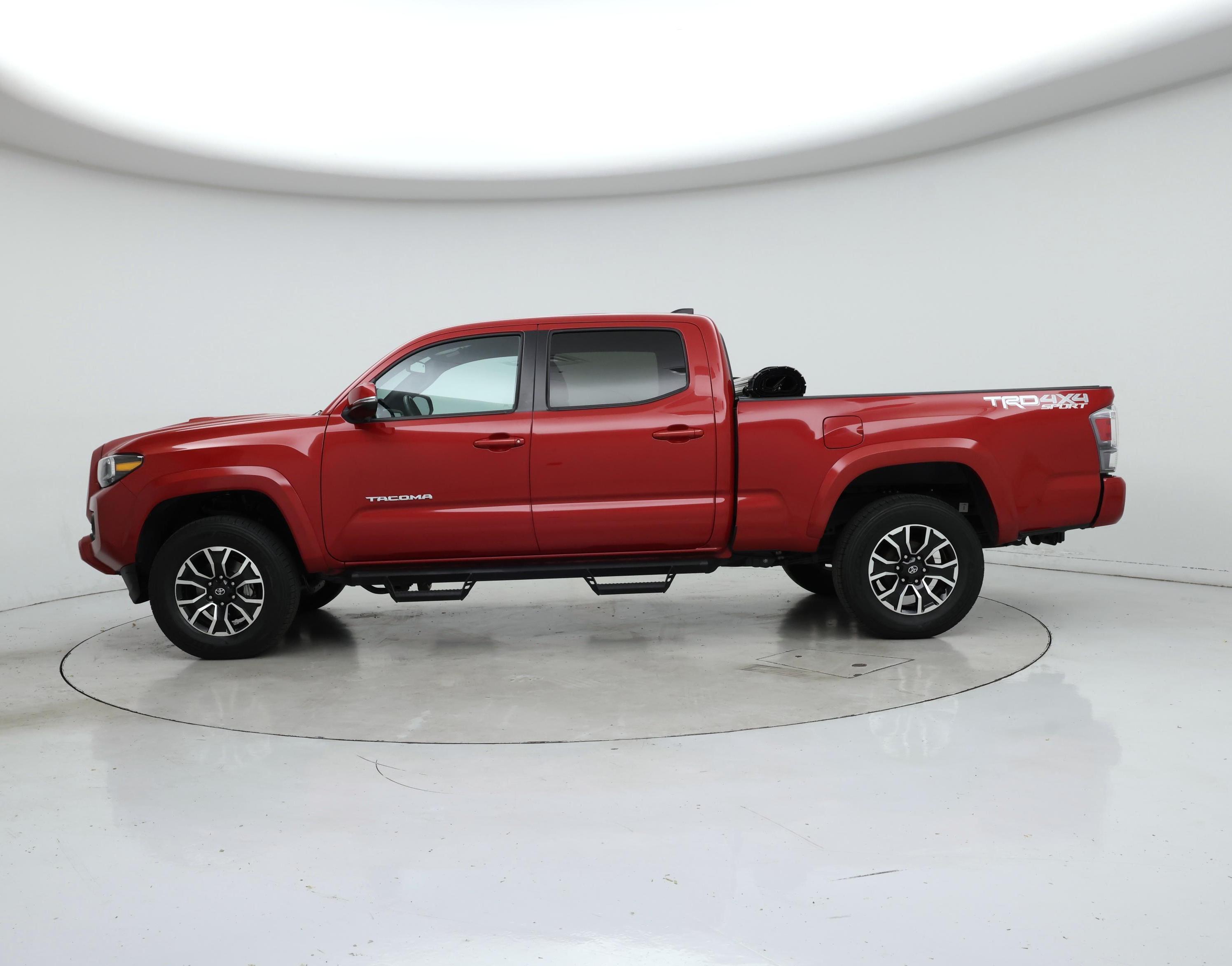 Thumbnail: 2022 Toyota Tacoma - 3