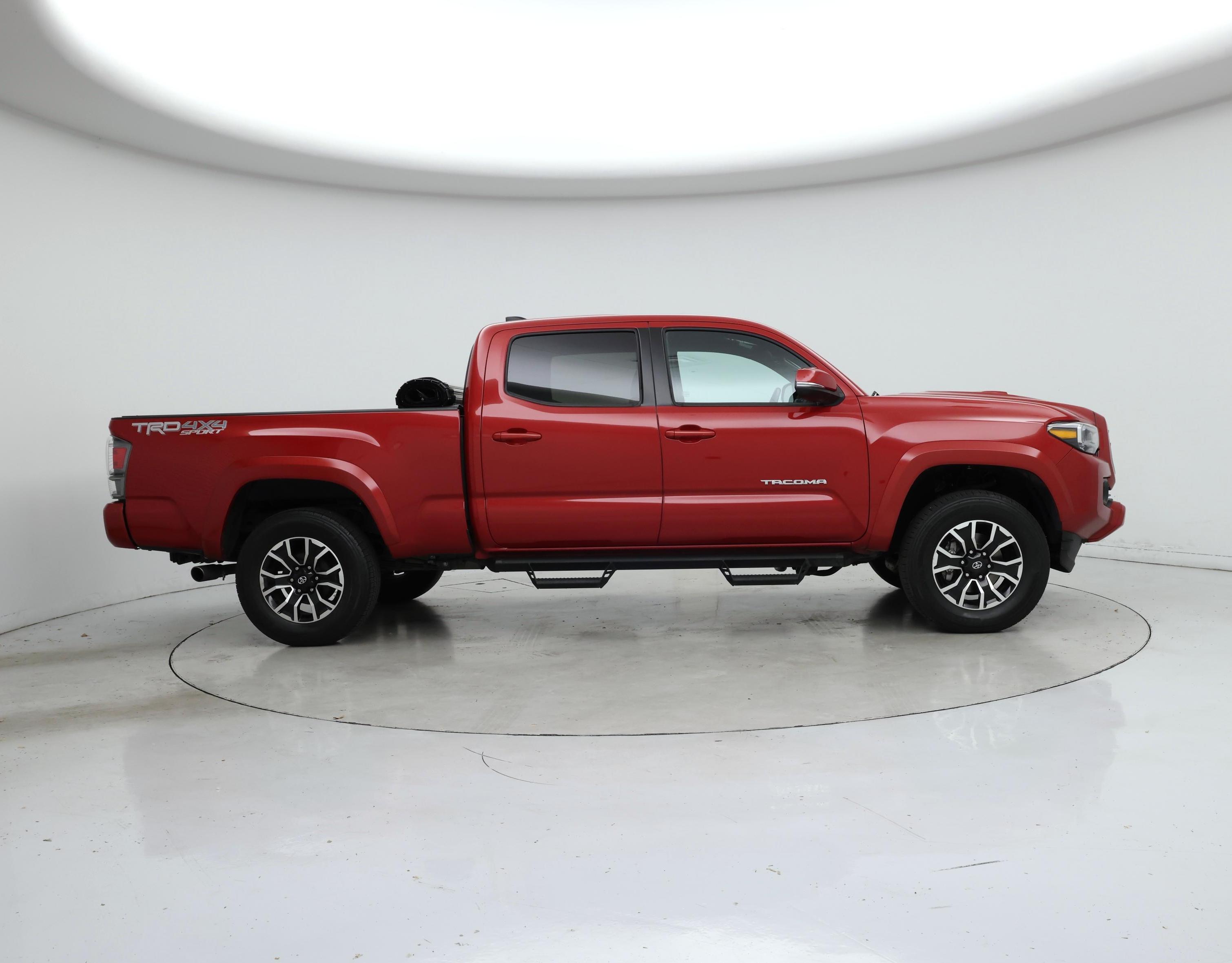 Thumbnail: 2022 Toyota Tacoma - 7