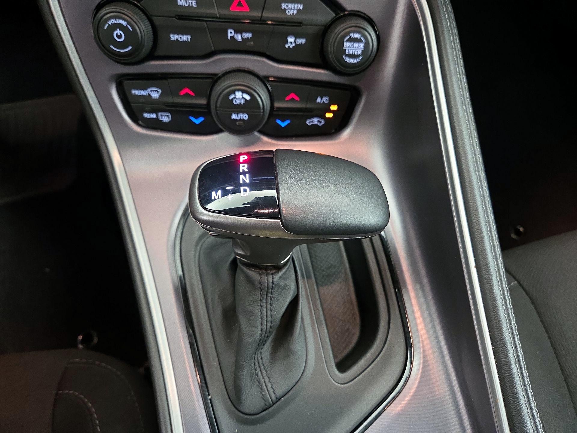 Thumbnail: 2019 Dodge Challenger - 17
