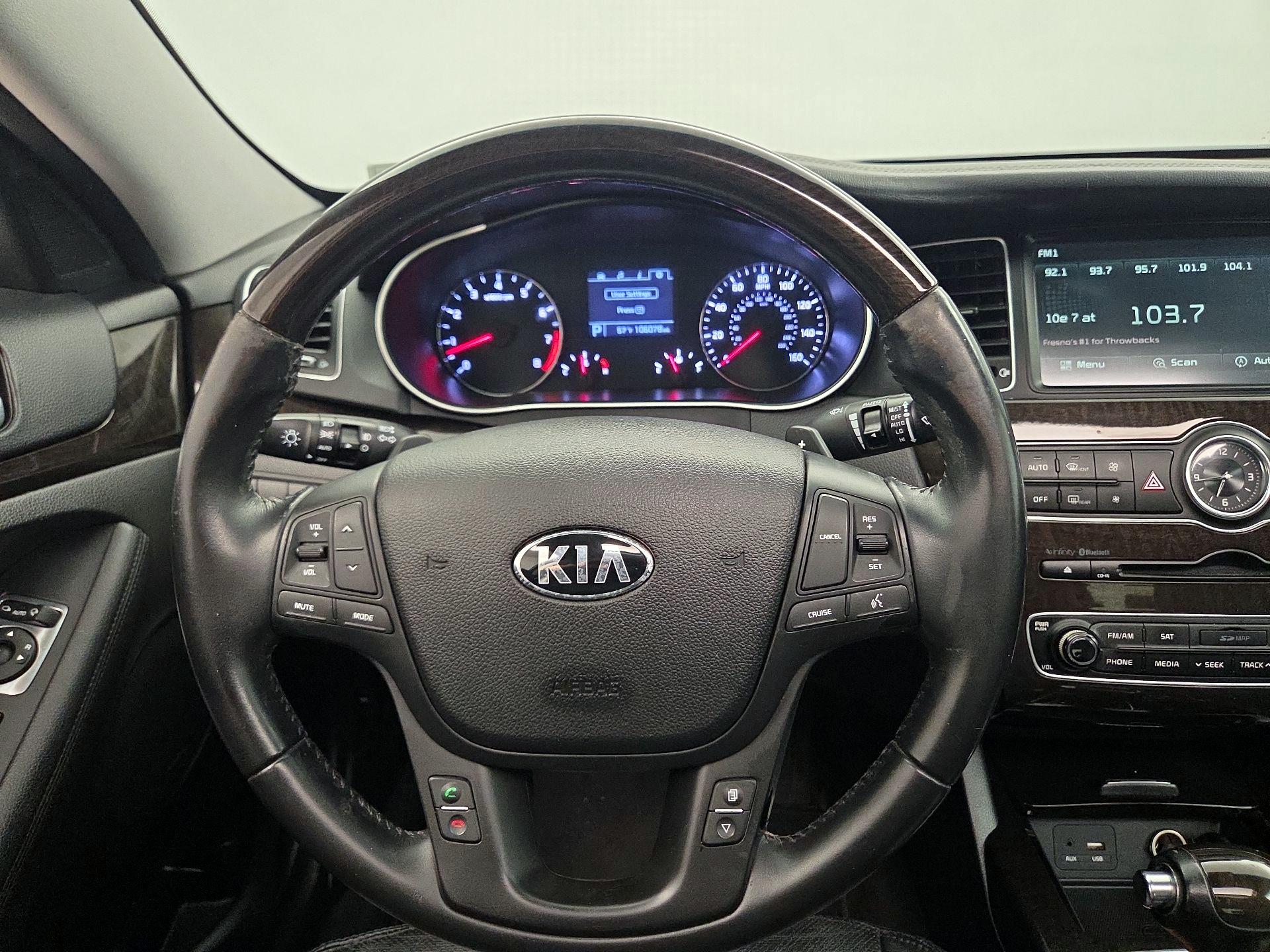 Thumbnail: 2016 Kia Cadenza - 10