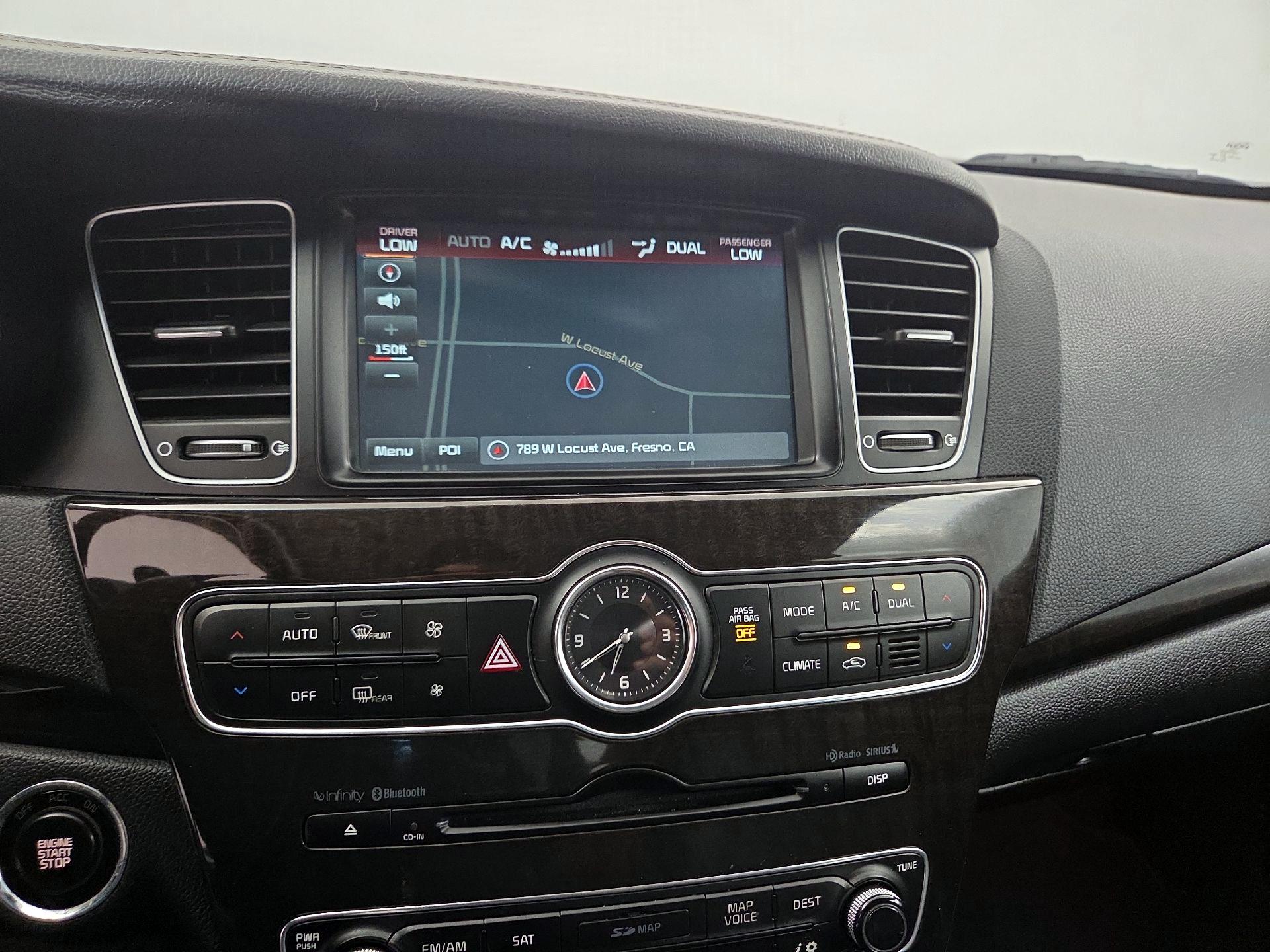 Thumbnail: 2016 Kia Cadenza - 17