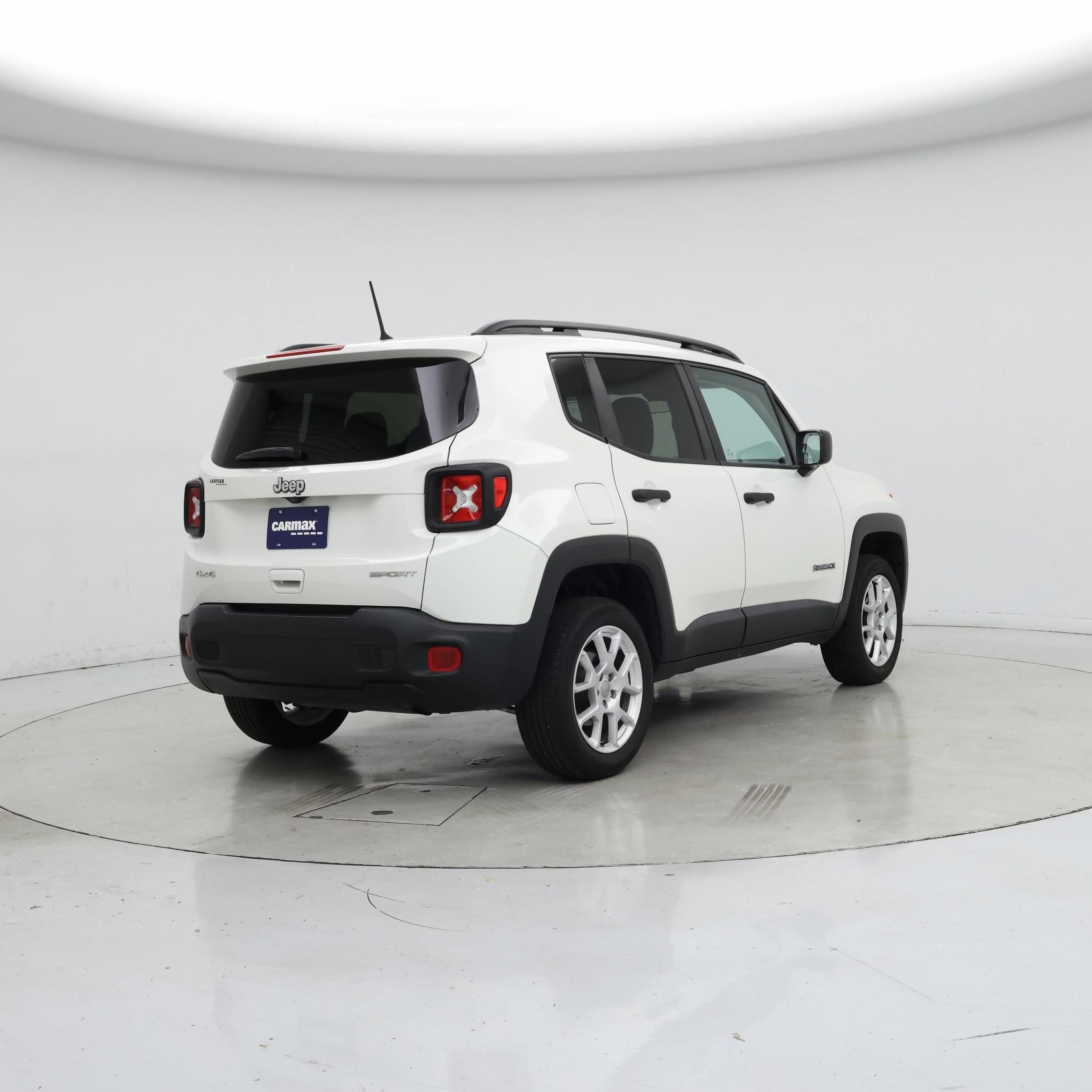 Thumbnail: 2019 Jeep Renegade - 8