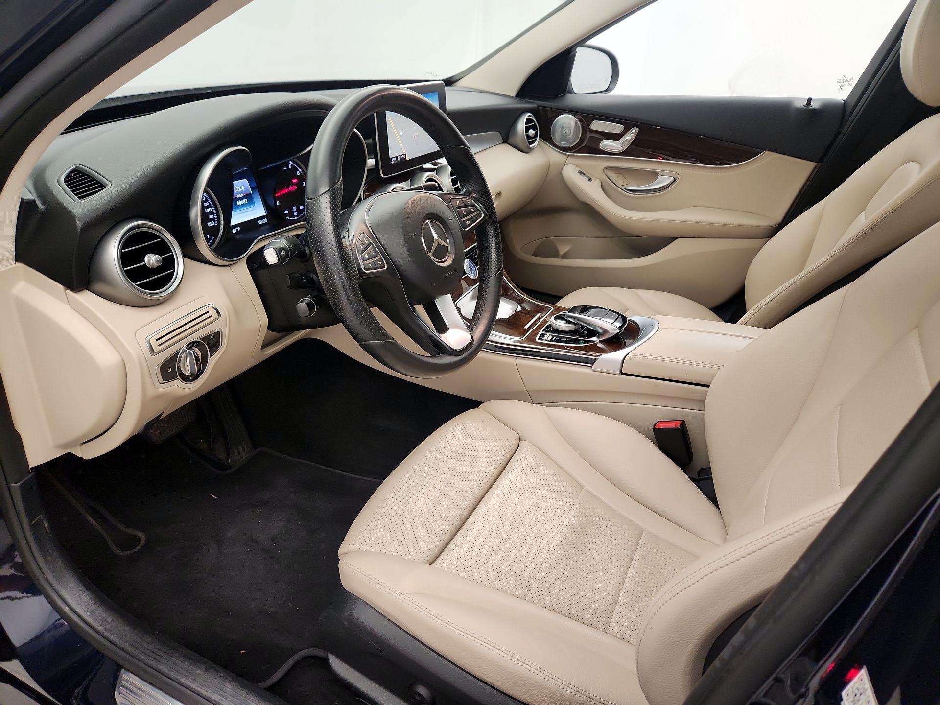 Thumbnail: 2016 Mercedes-Benz C-Class - 11