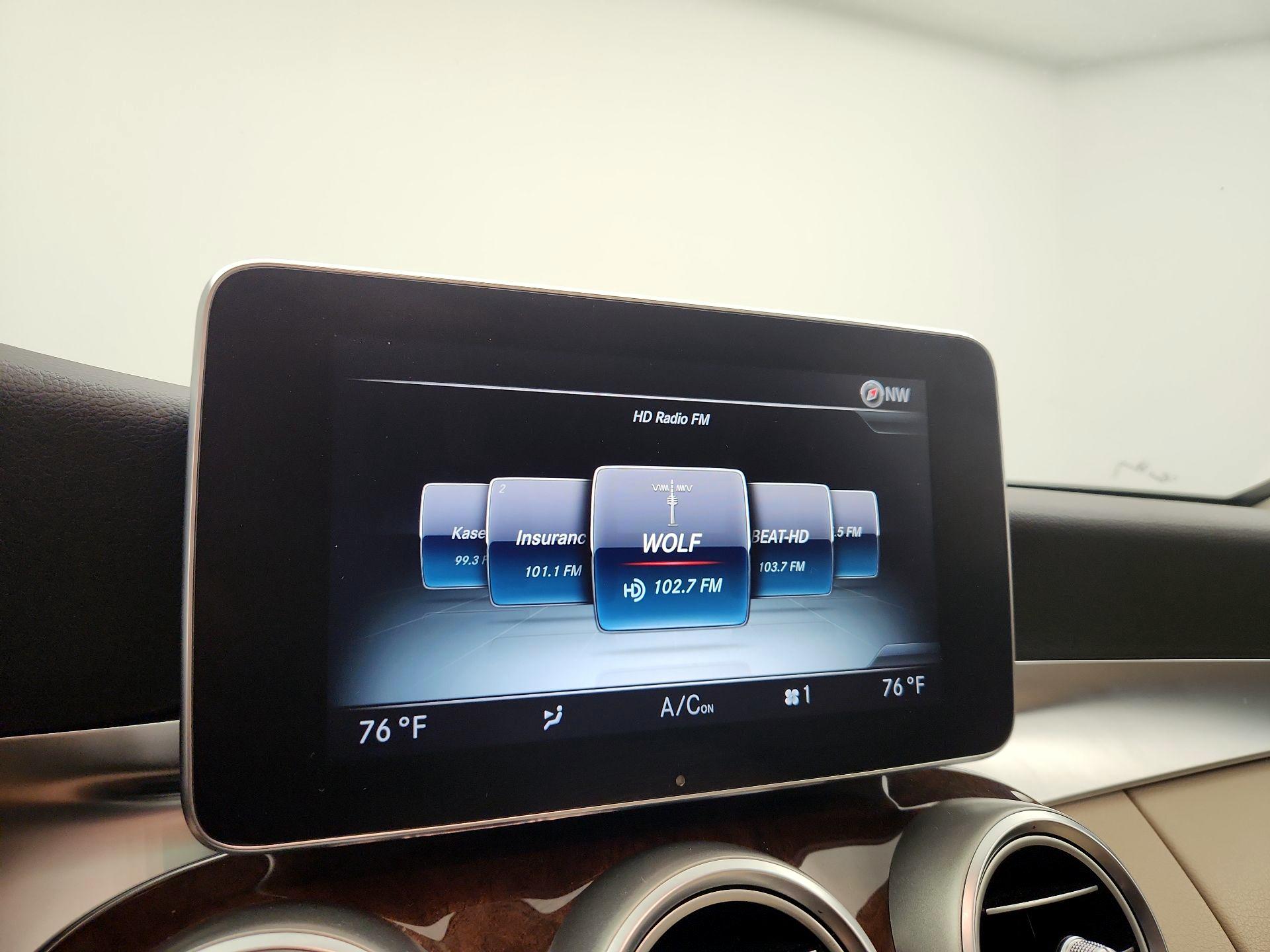 Thumbnail: 2016 Mercedes-Benz C-Class - 16