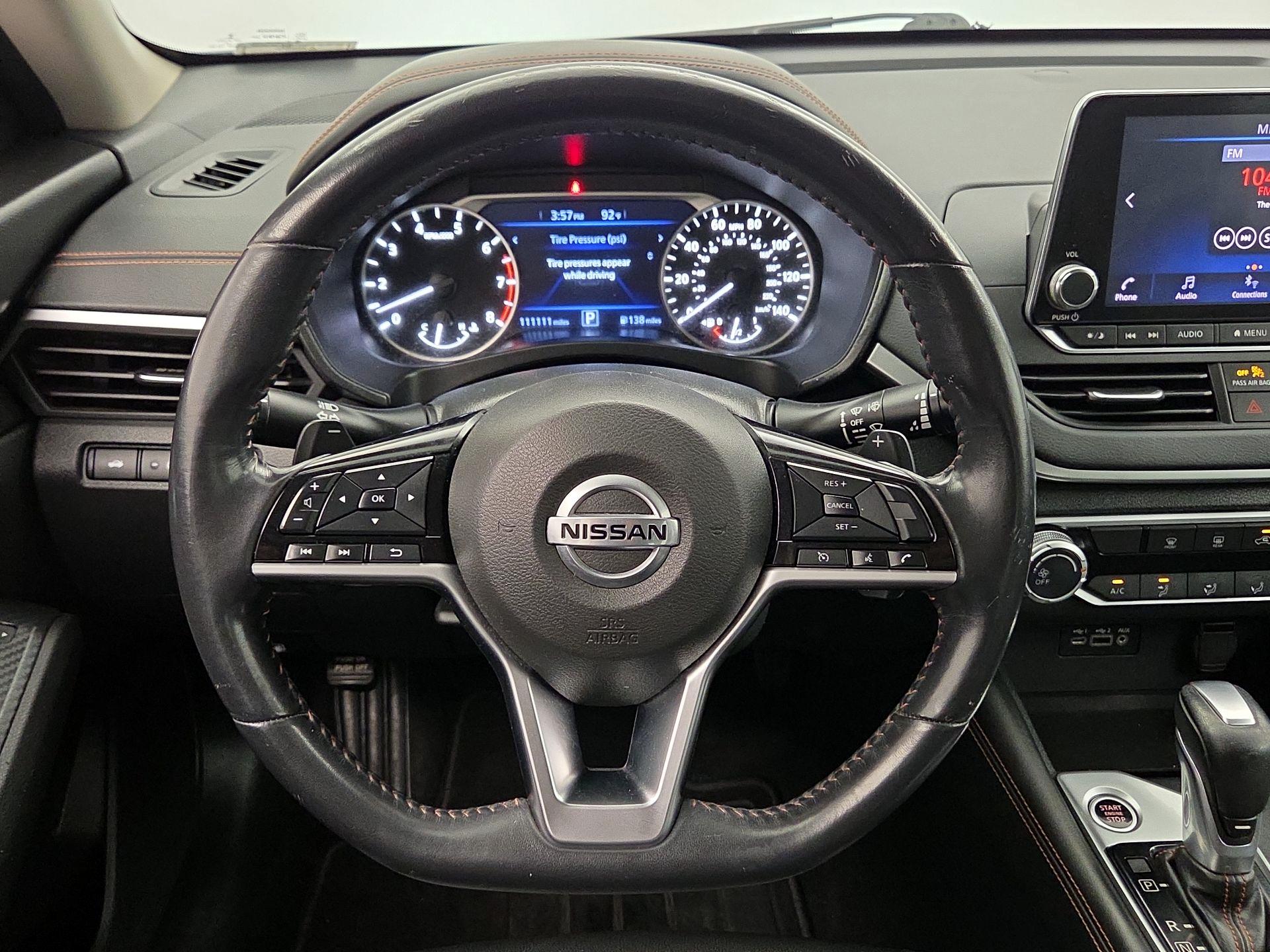 Thumbnail: 2019 Nissan Altima - 10