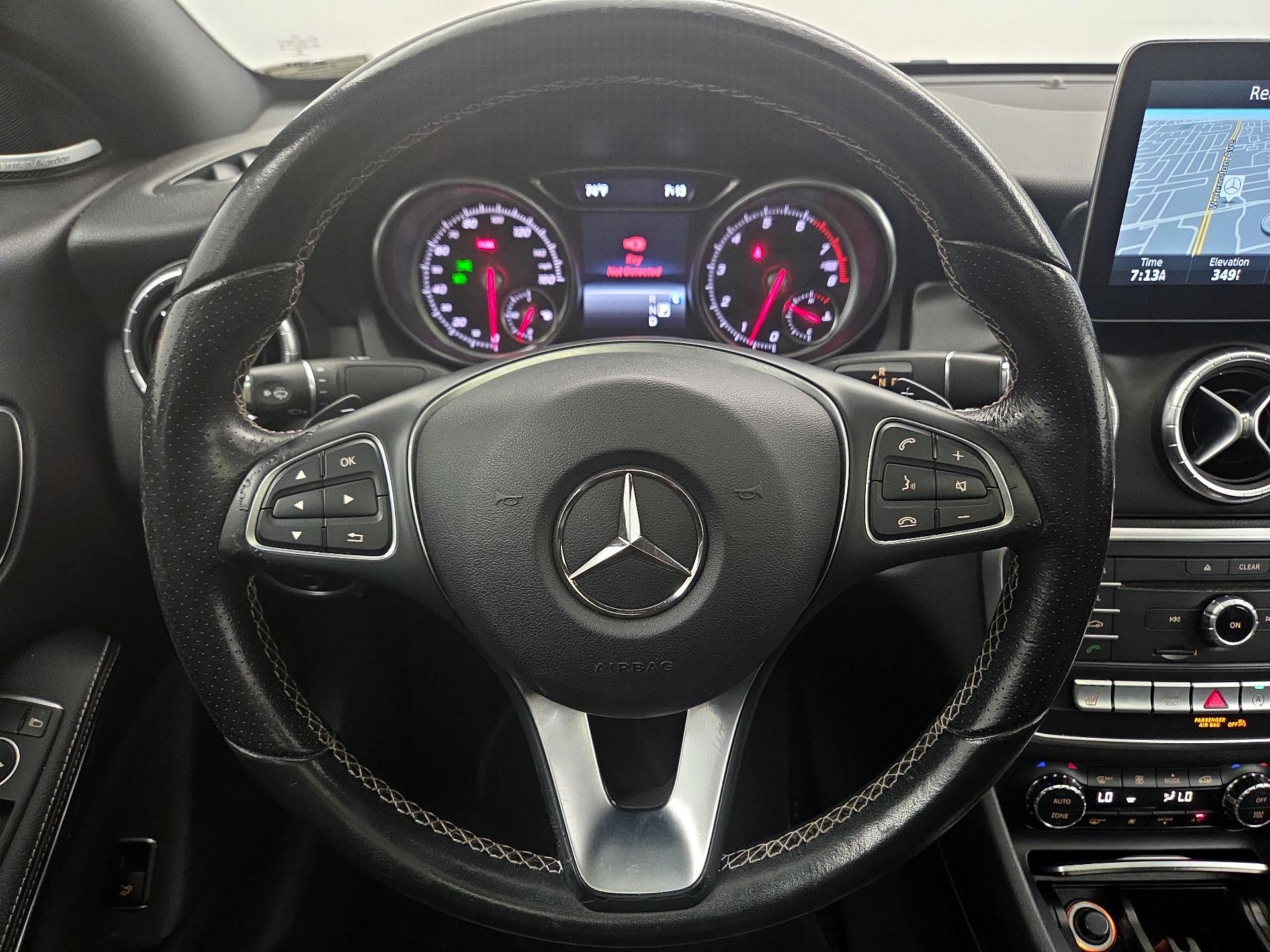 Thumbnail: 2017 Mercedes-Benz CLA - 10