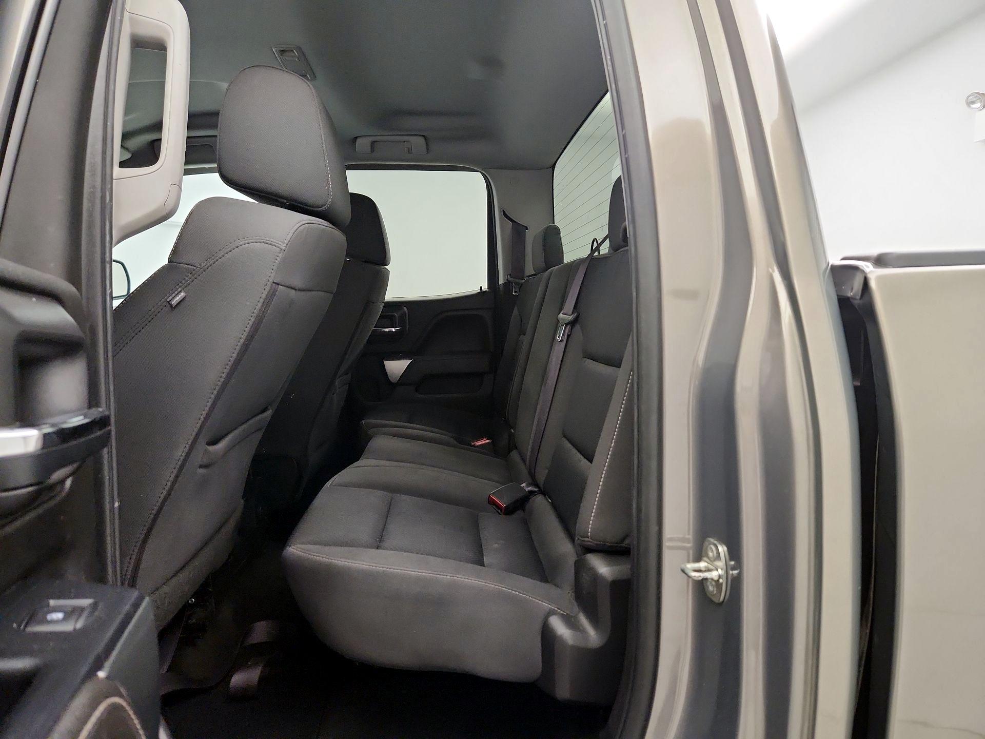 Thumbnail: 2017 Chevrolet Silverado 1500 - 19