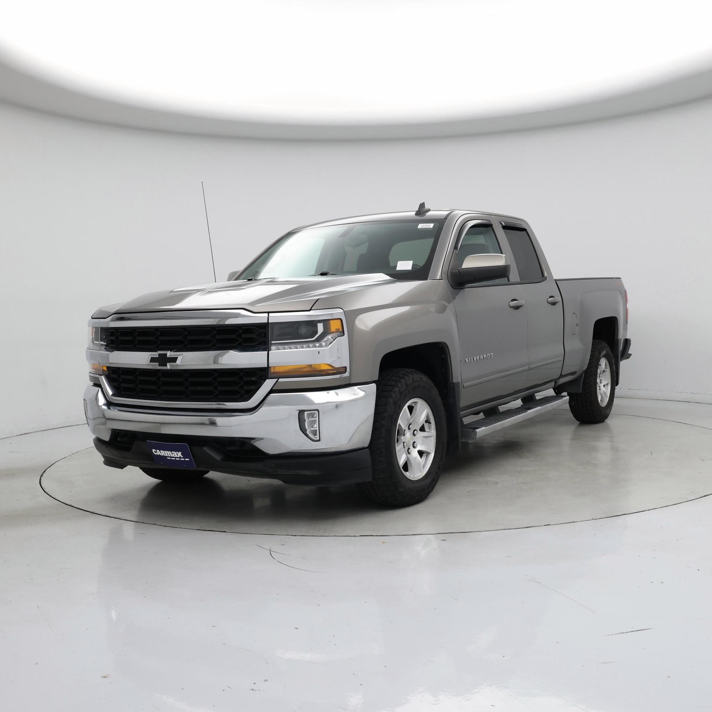 Thumbnail: 2017 Chevrolet Silverado 1500 - 4