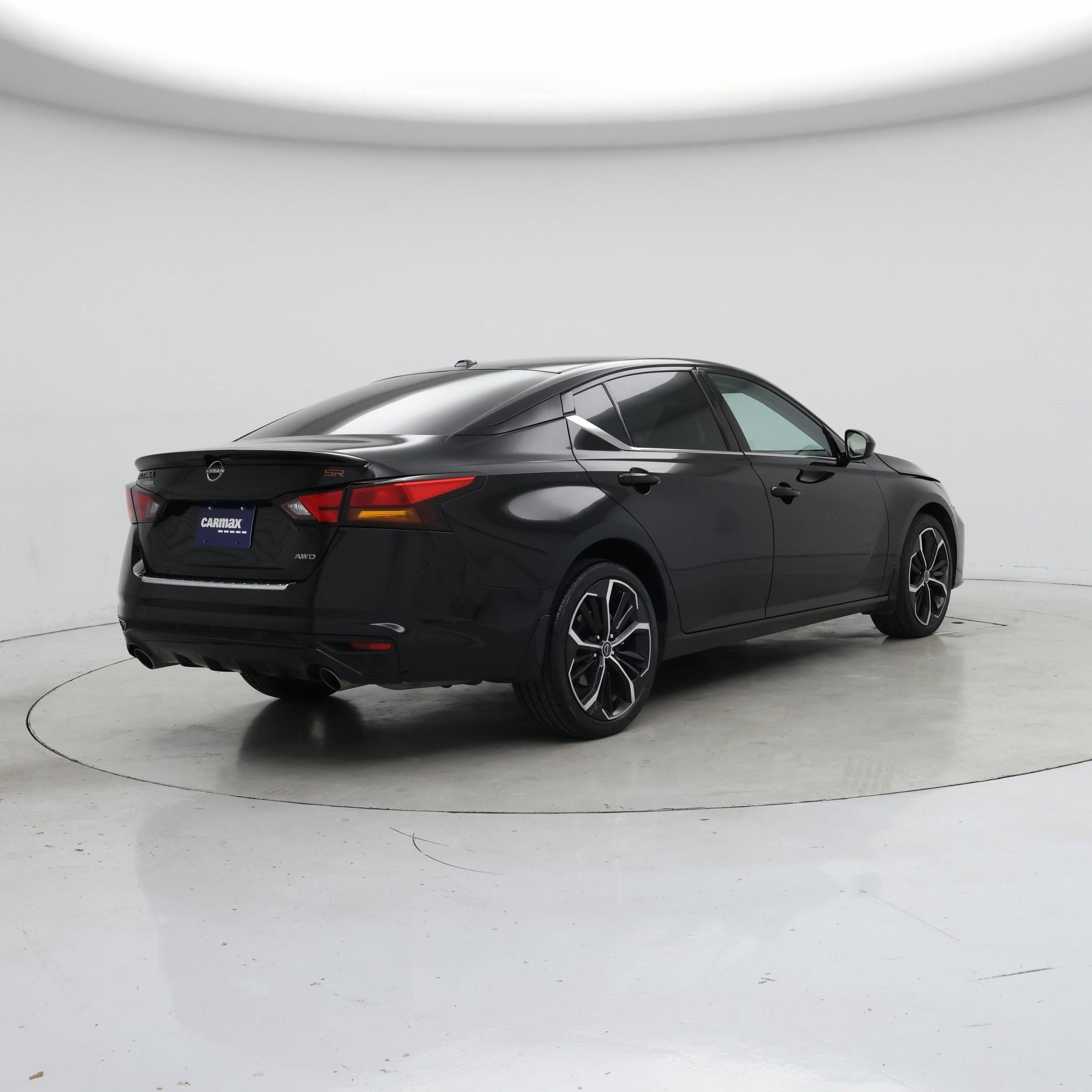 Thumbnail: 2023 Nissan Altima - 8
