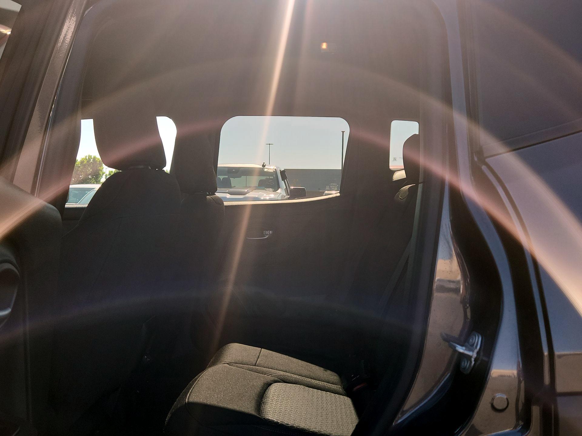 Thumbnail: 2021 Jeep Renegade - 18