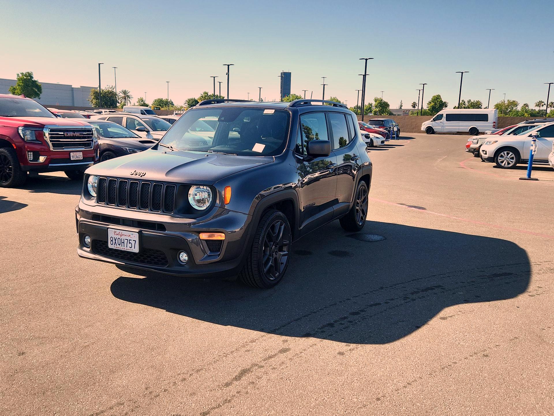 Thumbnail: 2021 Jeep Renegade - 3