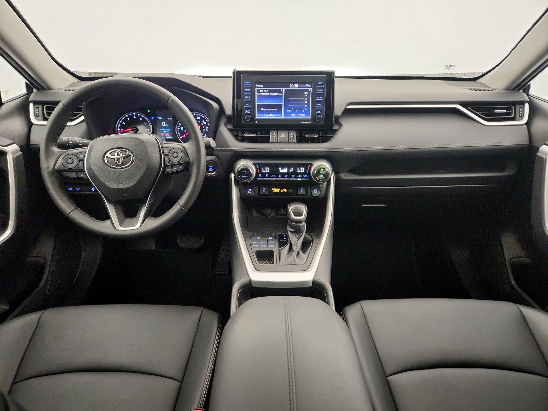 Thumbnail: 2021 Toyota RAV4 - 9