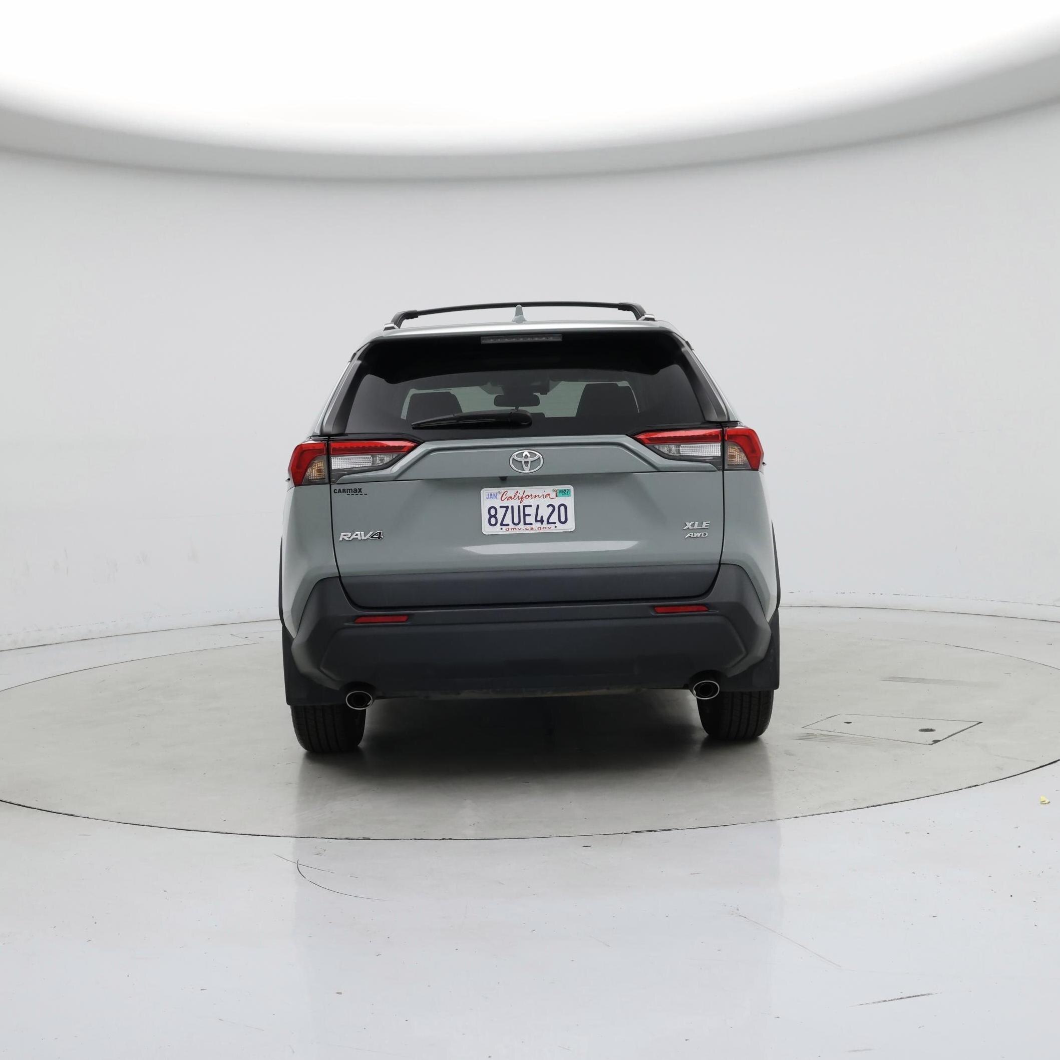 Thumbnail: 2021 Toyota RAV4 - 6