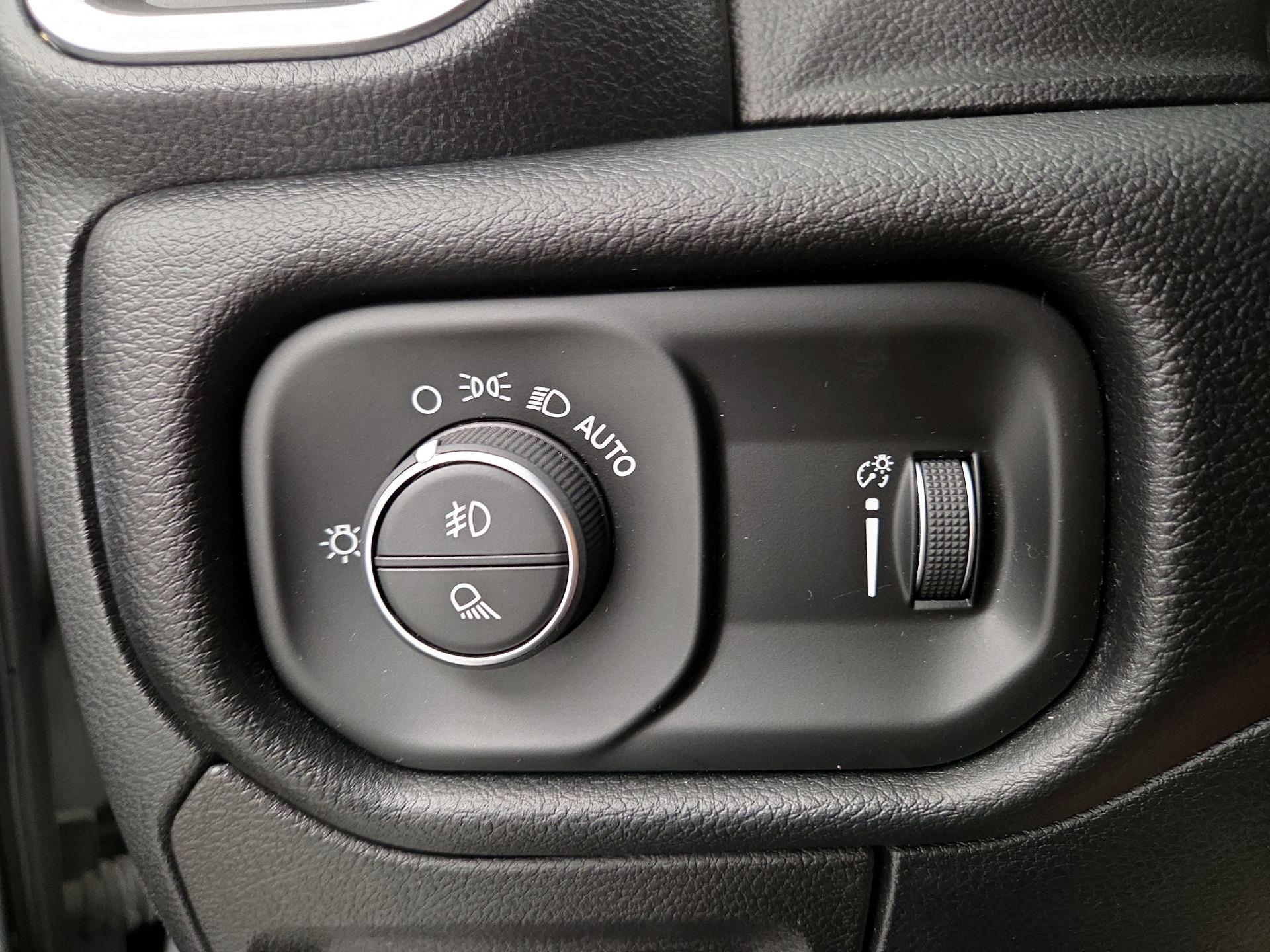 Thumbnail: 2022 RAM 1500 - 13